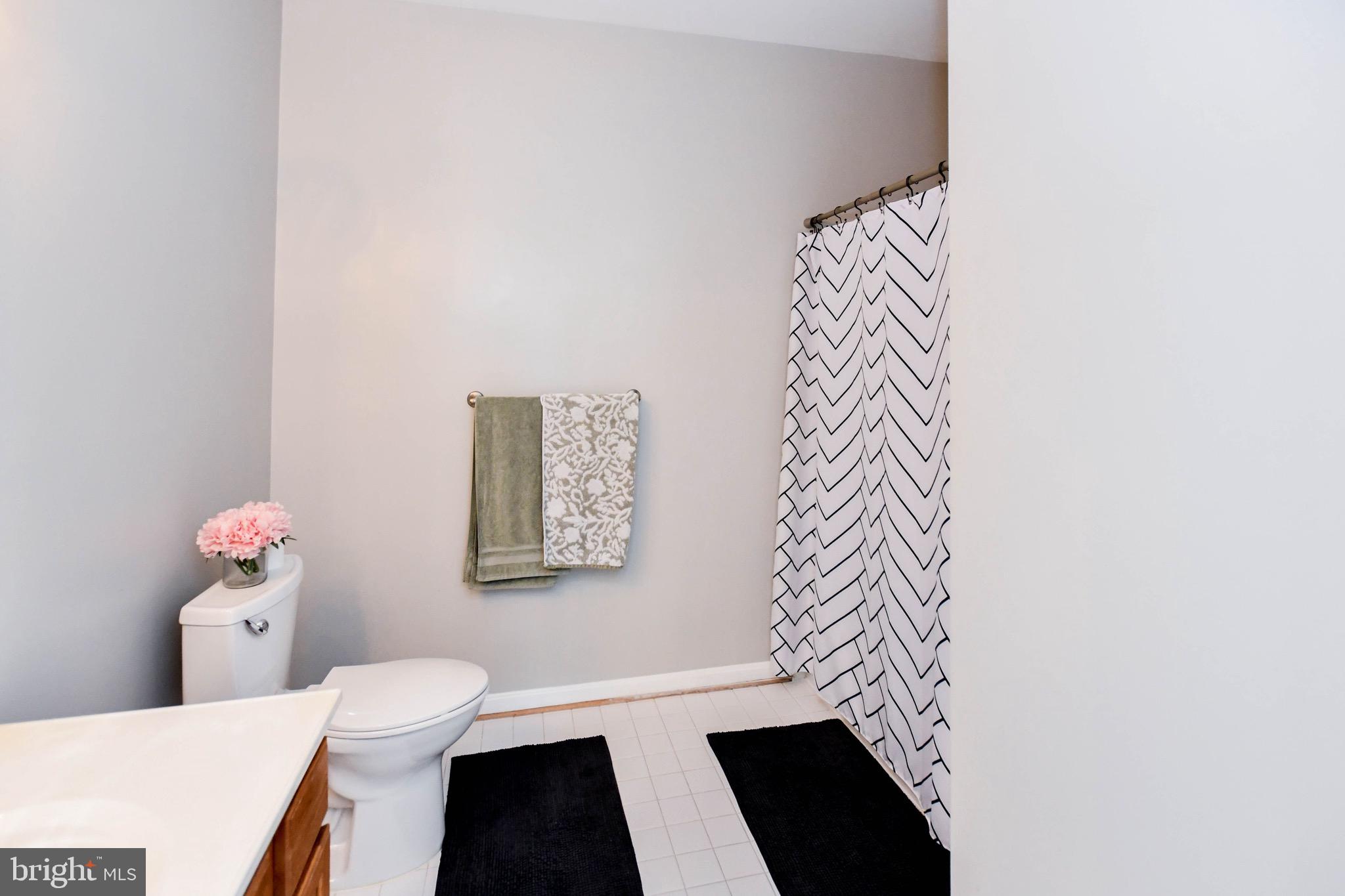 BOWIE TOWERS - Residential