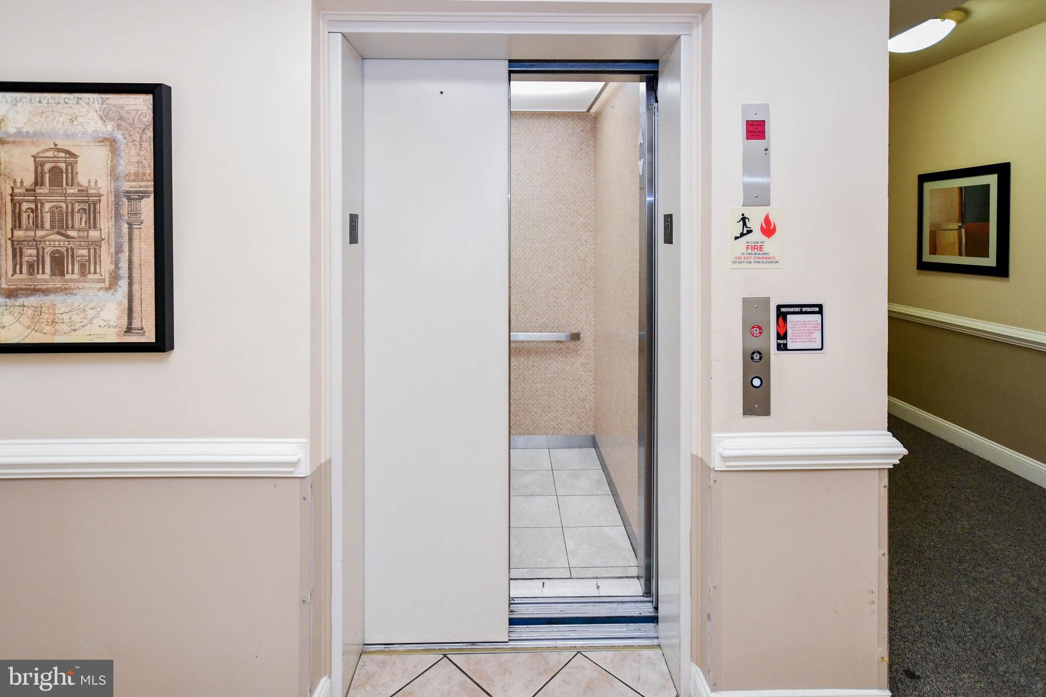 BOWIE TOWERS - Residential