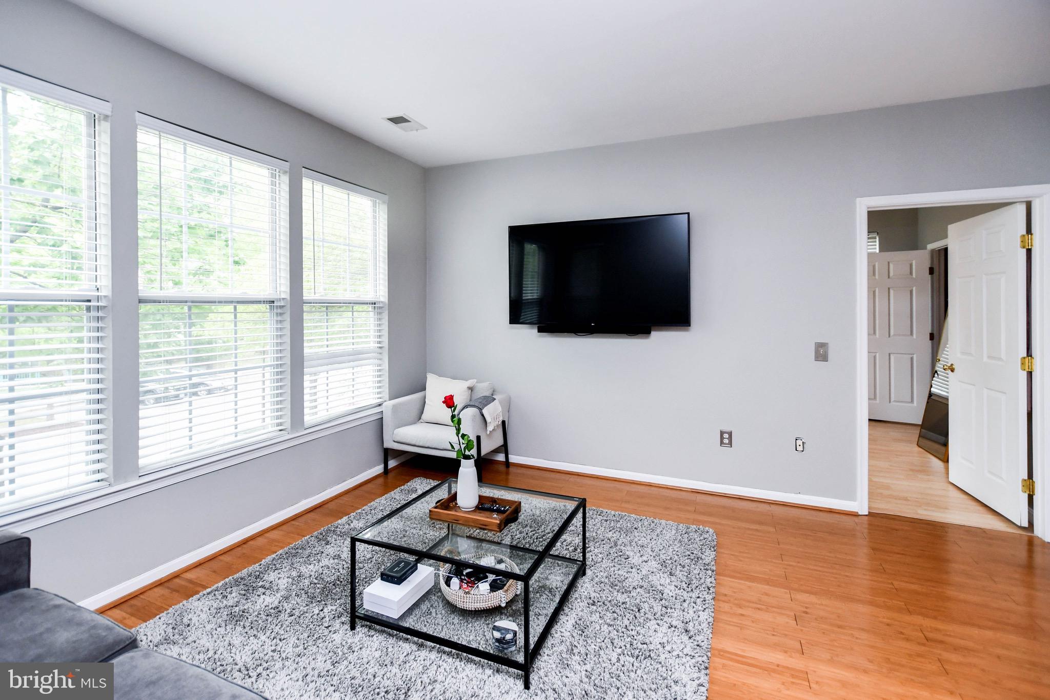 BOWIE TOWERS - Residential