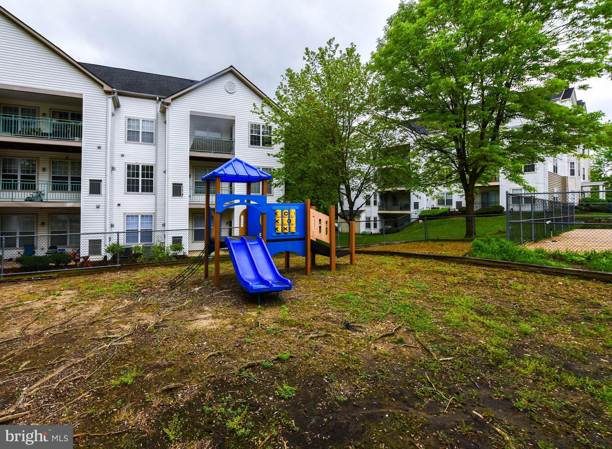 BOWIE TOWERS - Residential