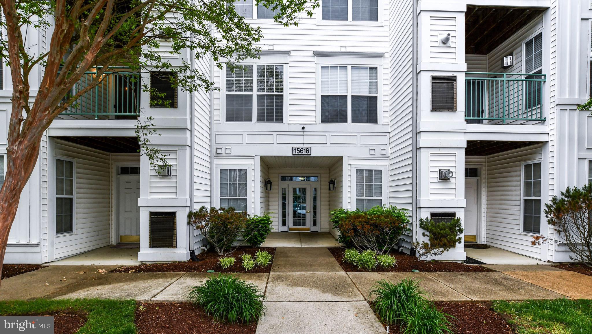 BOWIE TOWERS - Residential