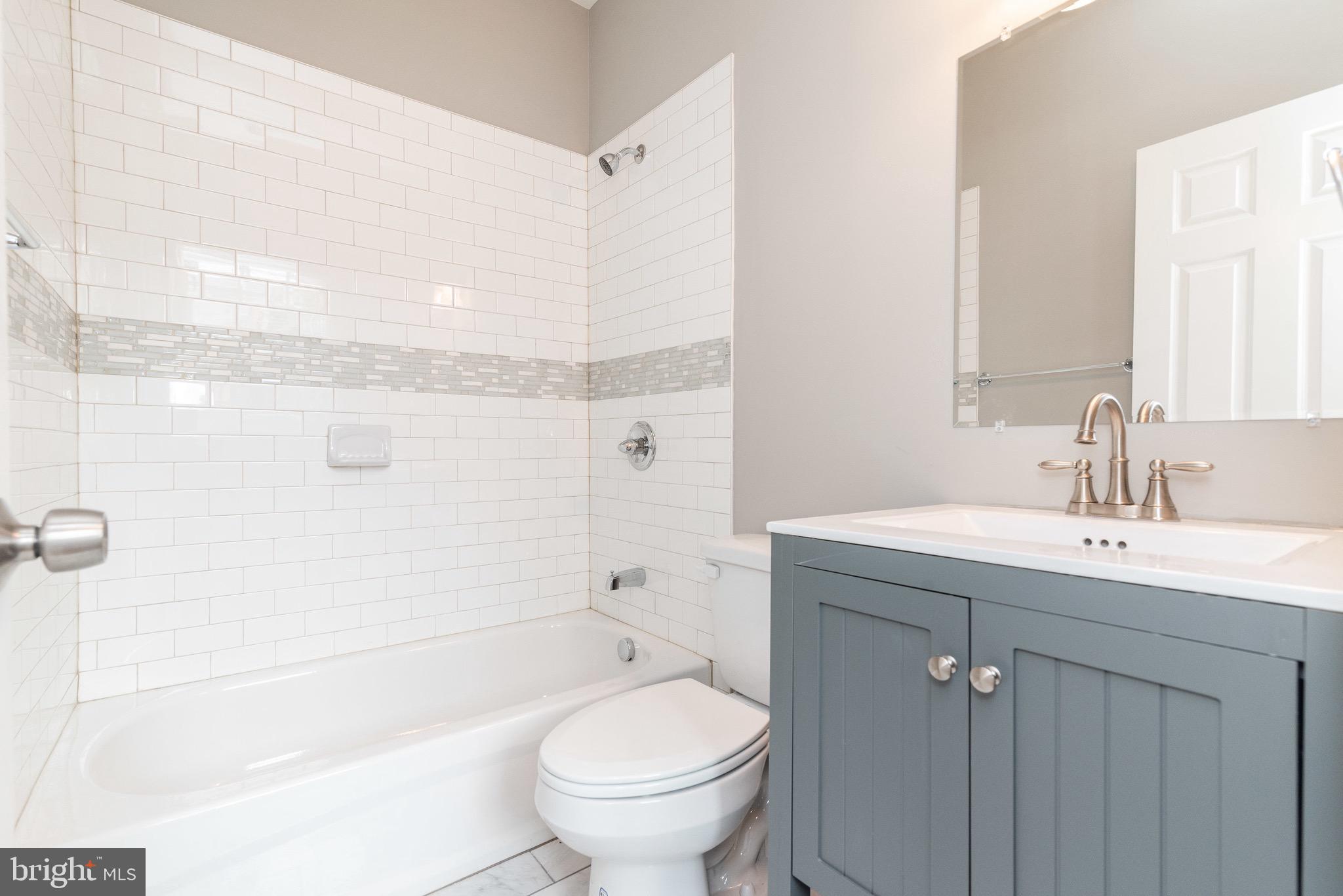 CENTRAL BUSINESS DISTRICT - Residential Lease