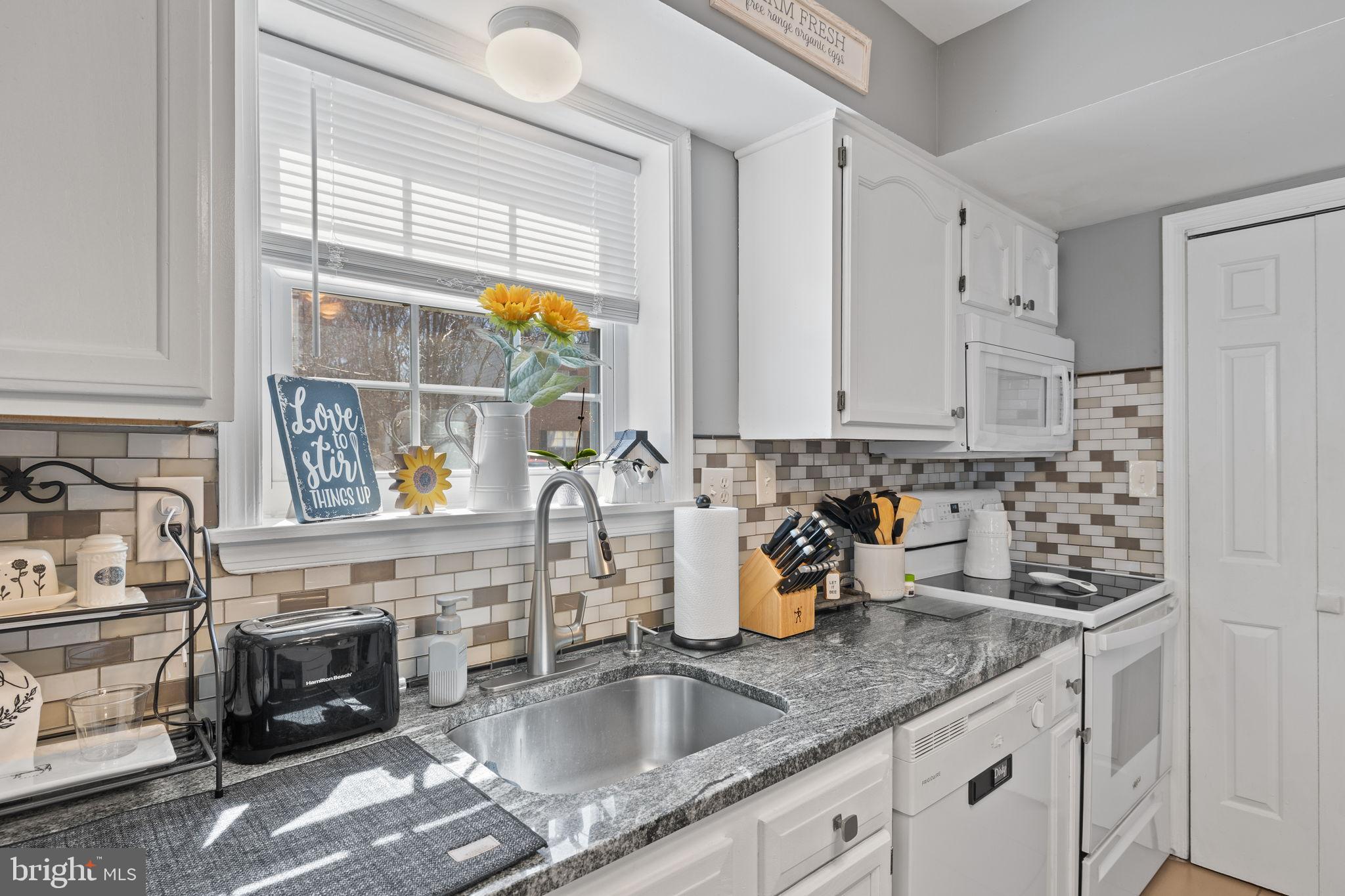 PORT O DUMFRIES - Residential