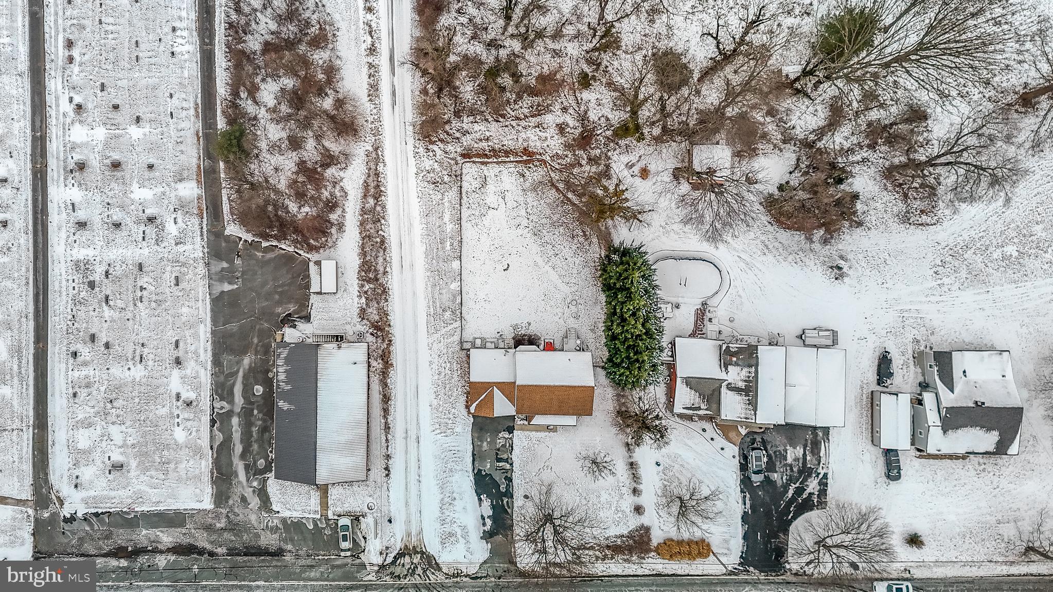 PERRYVILLE - Residential