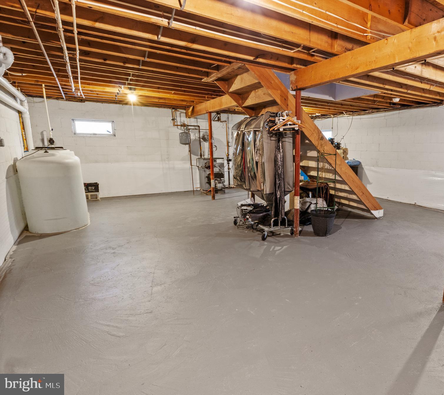 PERRYVILLE - Residential