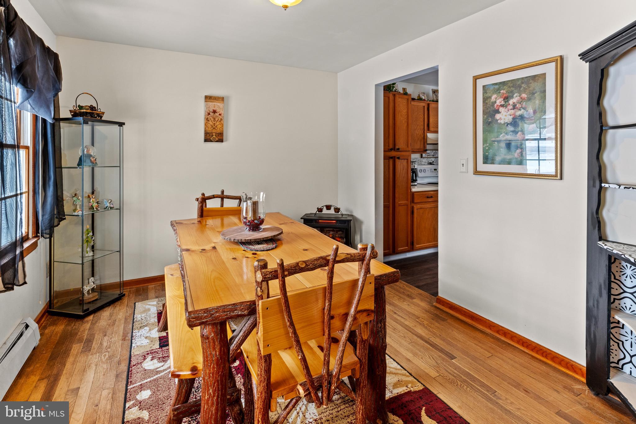 PERRYVILLE - Residential