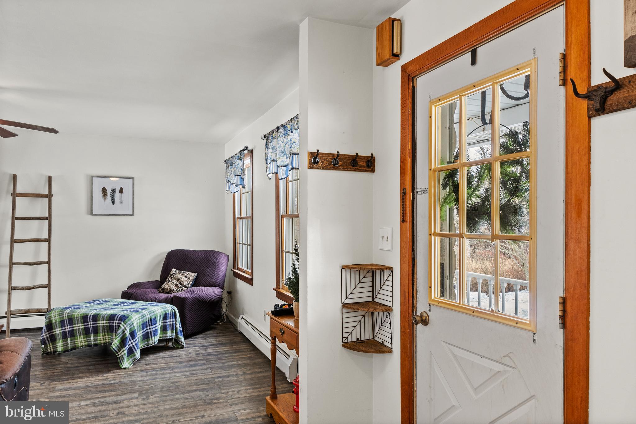 PERRYVILLE - Residential