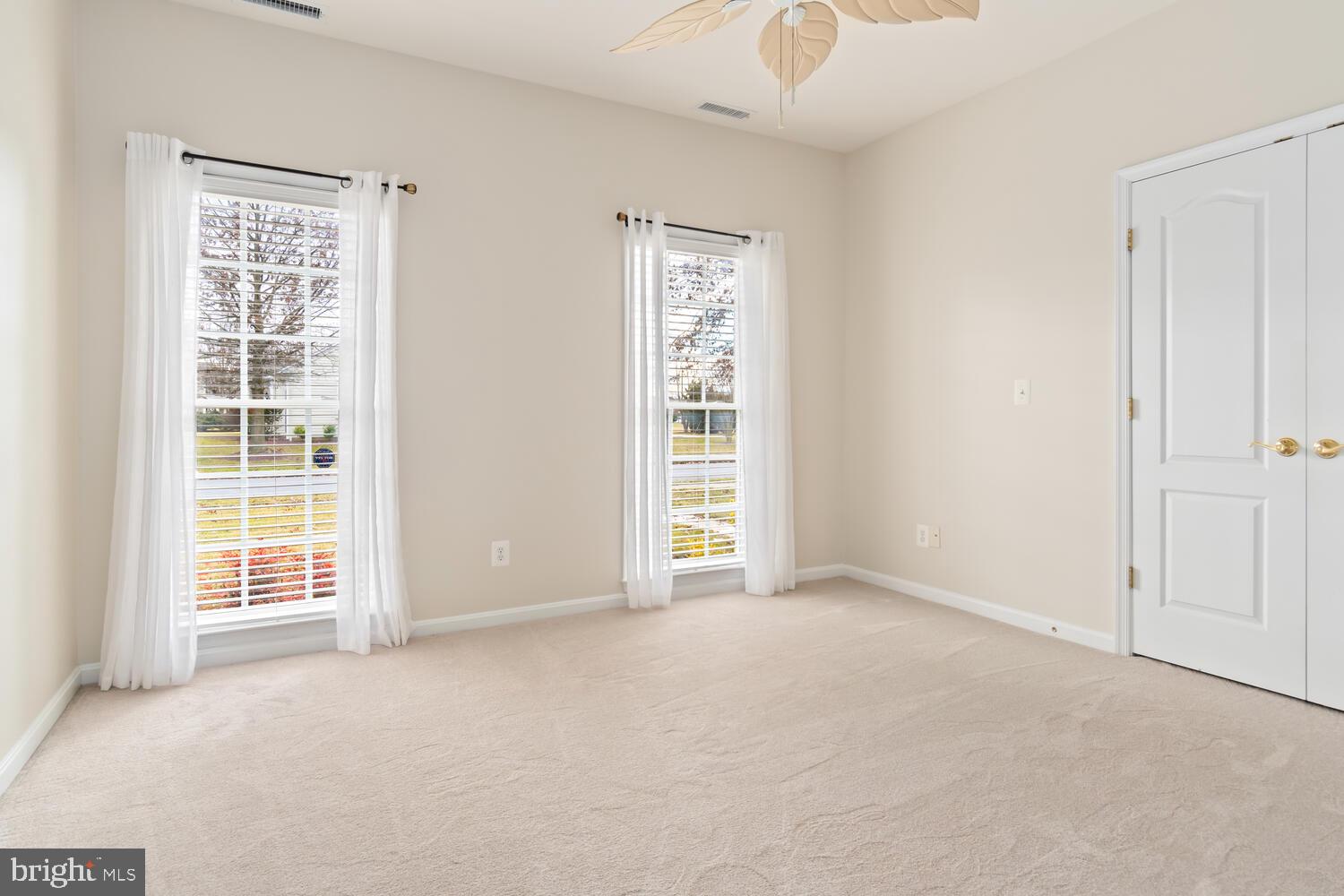 EASTON CLUB EAST - Residential