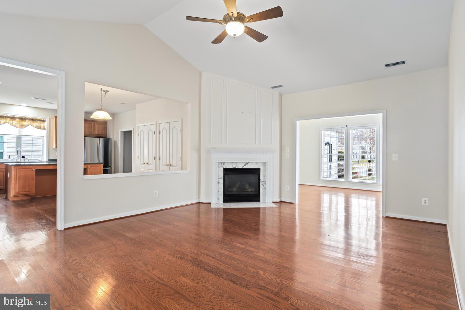 EASTON CLUB EAST - Residential