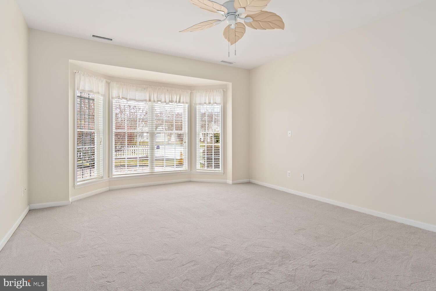 EASTON CLUB EAST - Residential