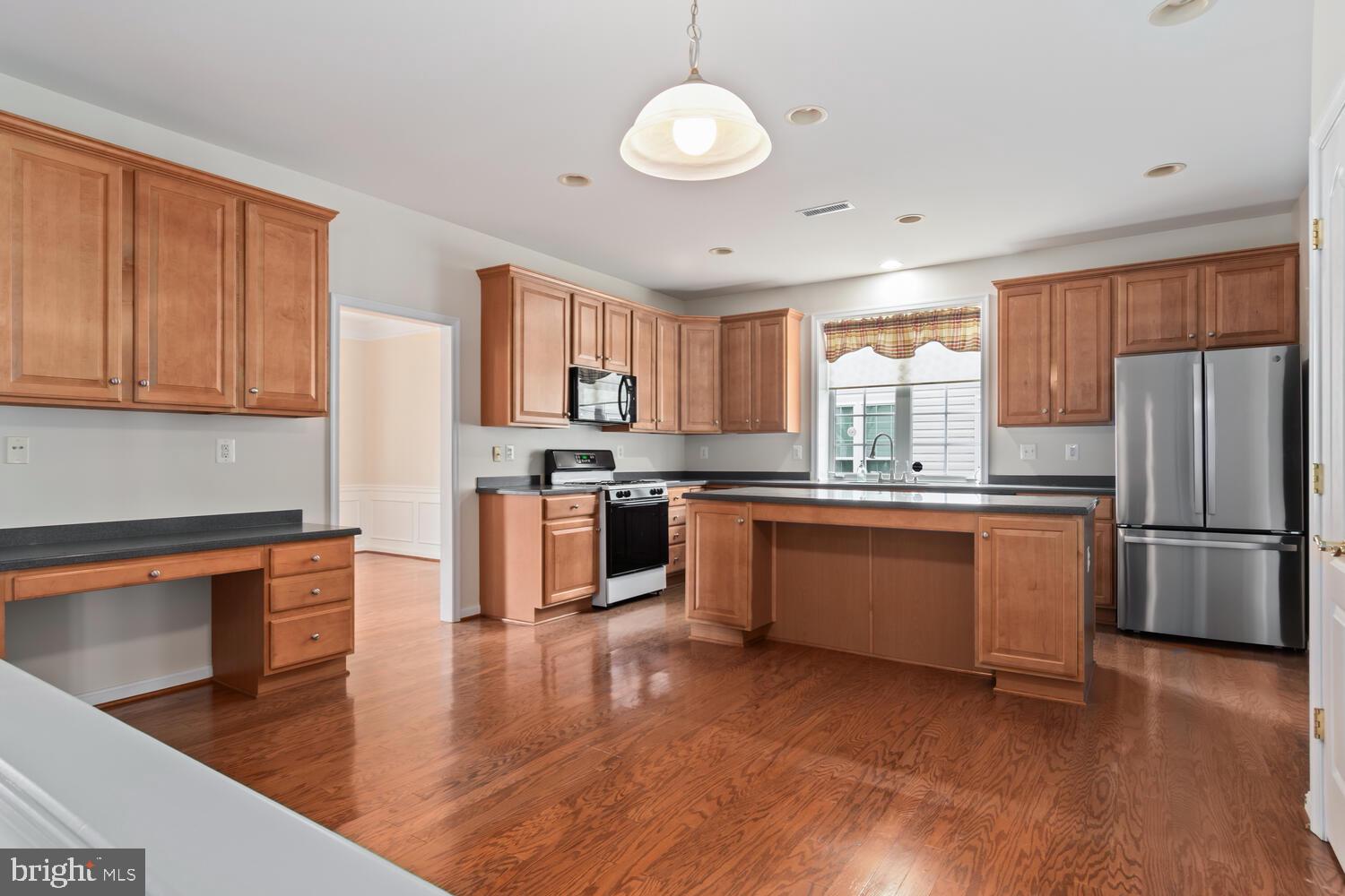 EASTON CLUB EAST - Residential