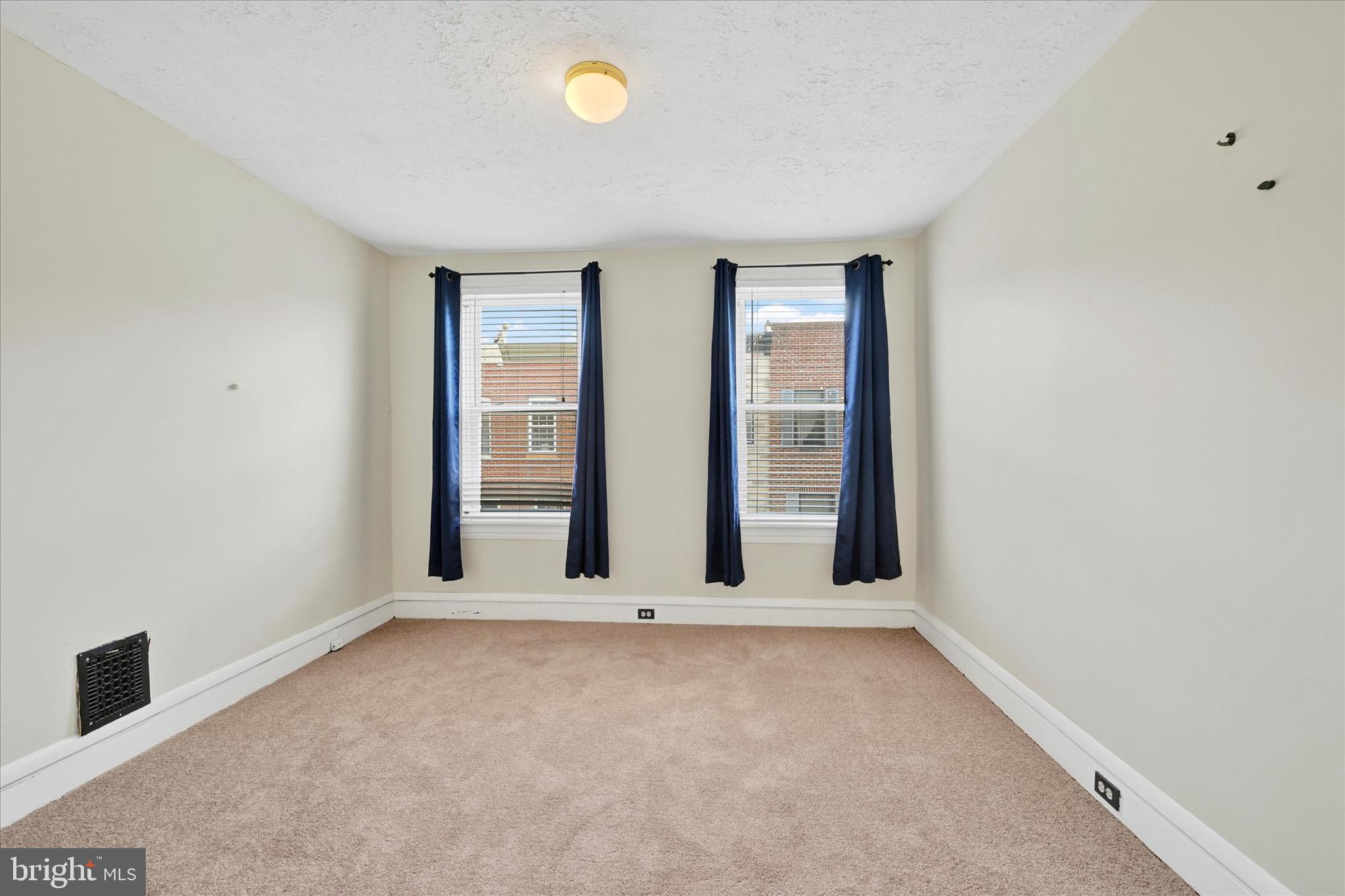 PATTERSON PARK - Residential