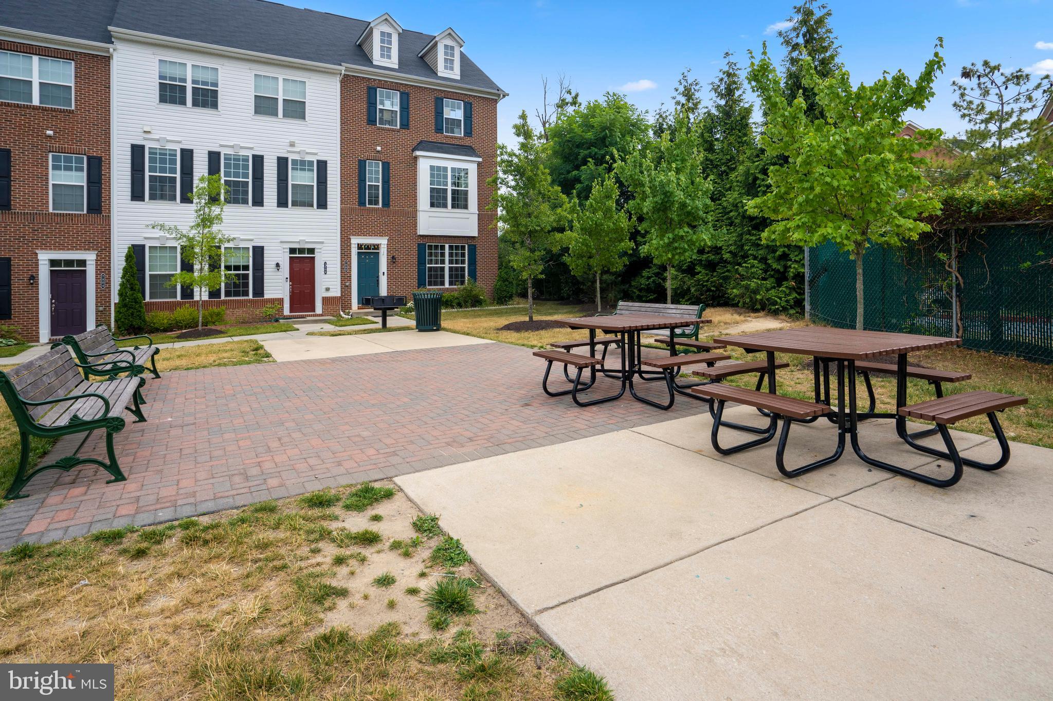 MORRIS PLACE - Residential