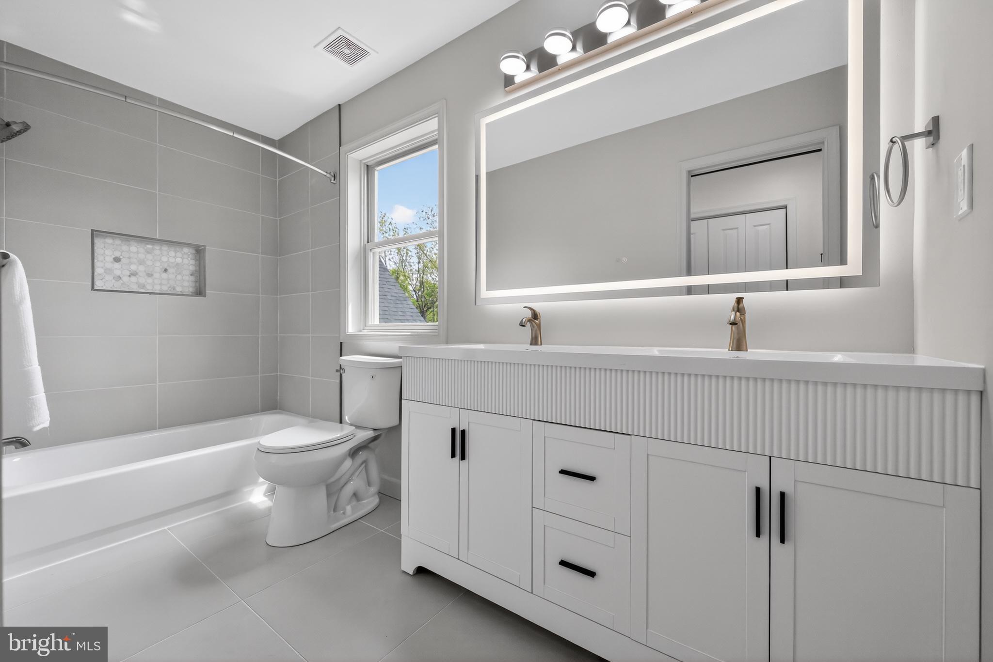 TREWELLYN ESTATES - Residential
