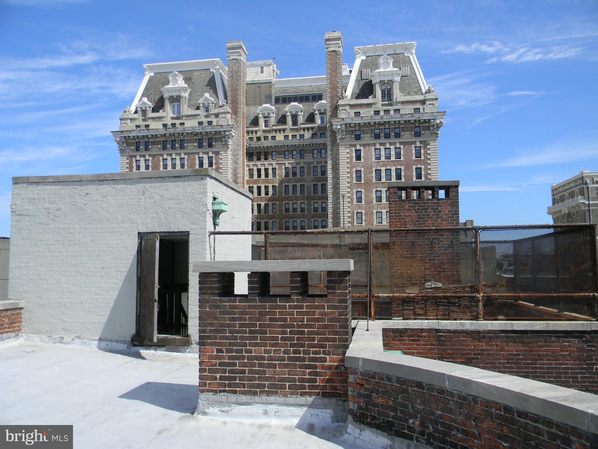 MOUNT VERNON PLACE HISTORIC DISTRICT - Commercial Sale