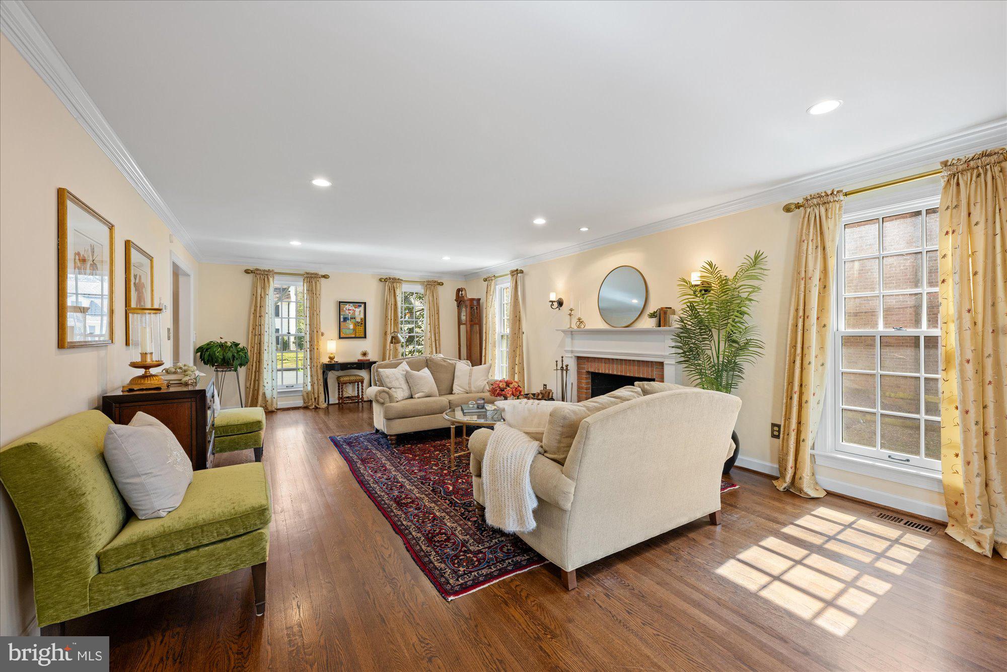 7316 MASTERS DRIVE