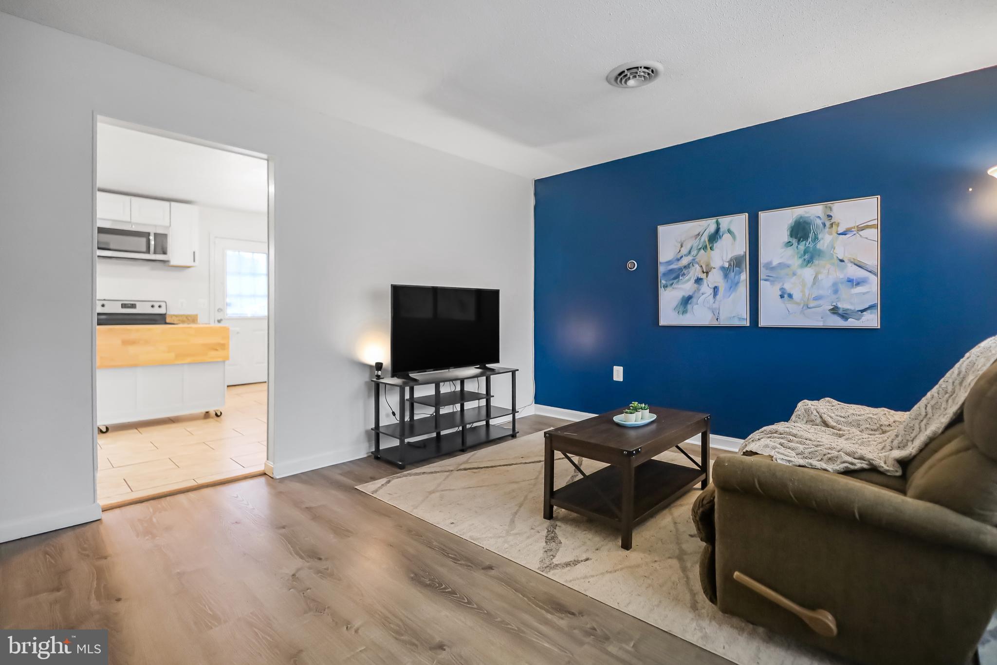 PATRICK HENRY ESTATES - Residential