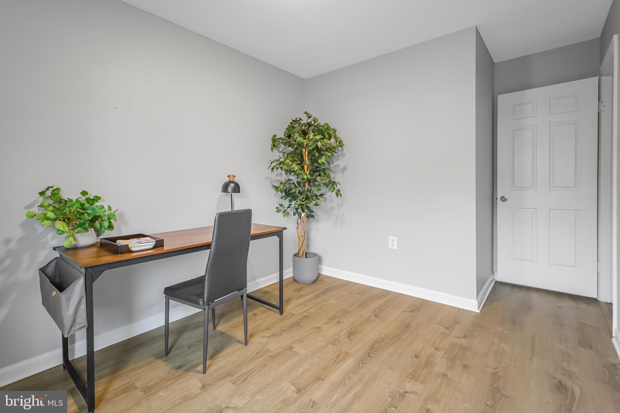 PATRICK HENRY ESTATES - Residential