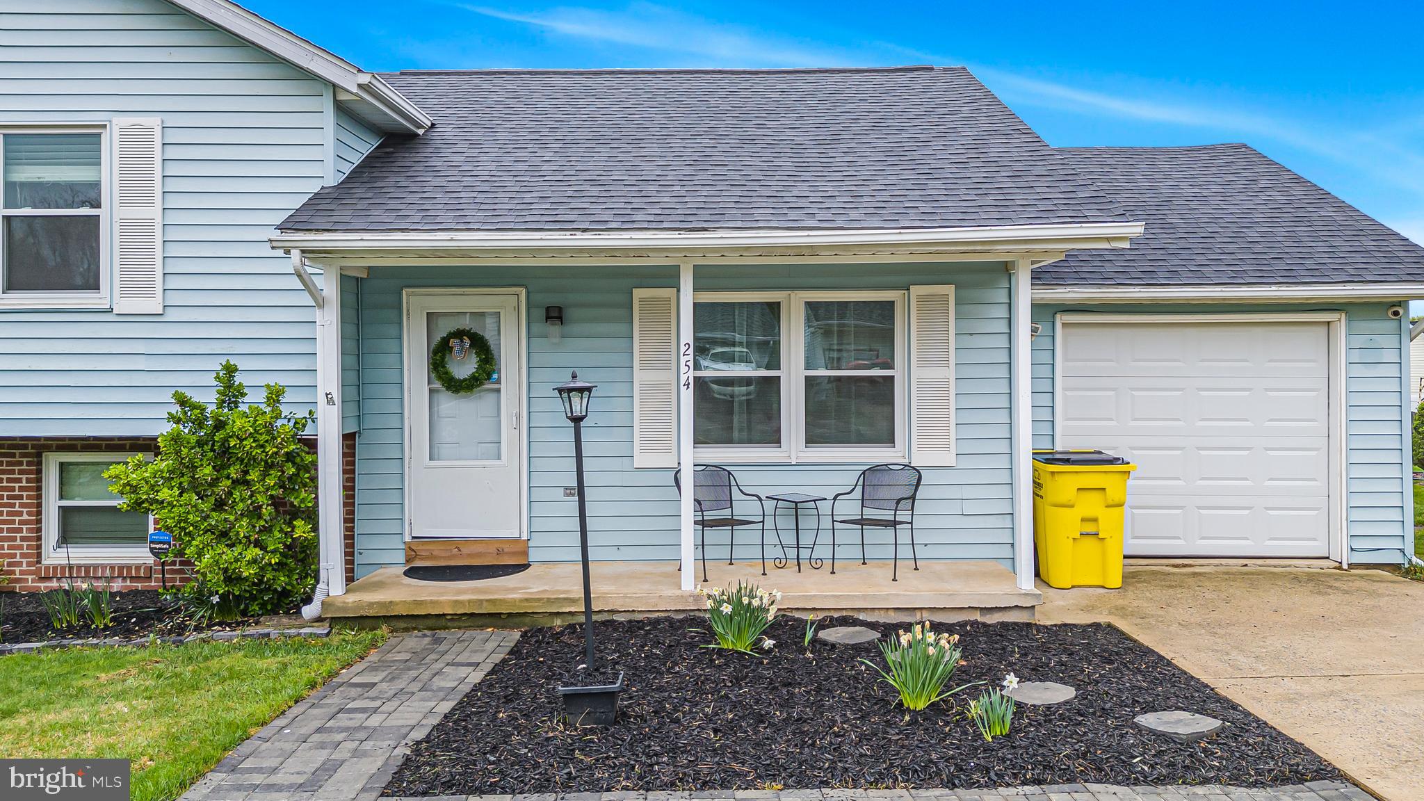 PATRICK HENRY ESTATES - Residential