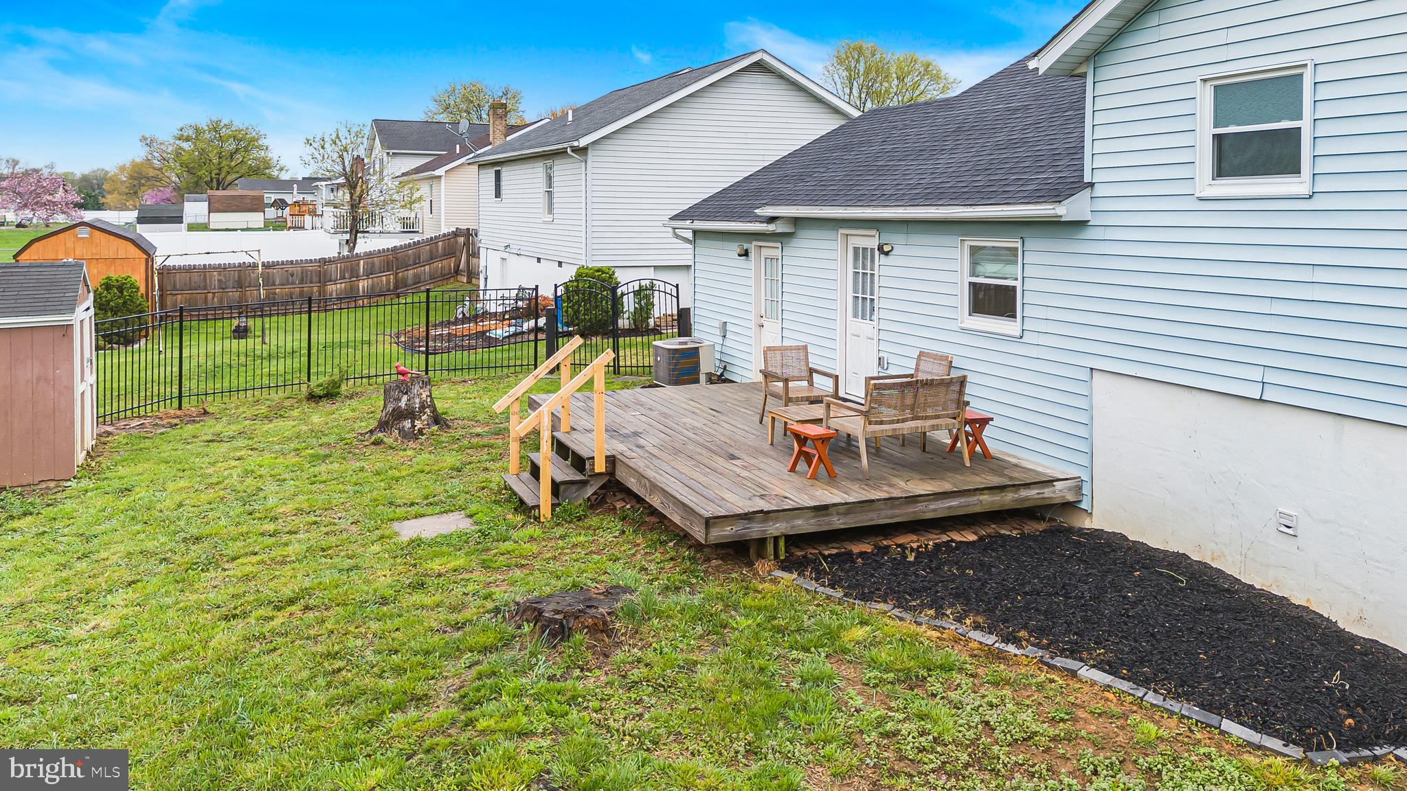 PATRICK HENRY ESTATES - Residential