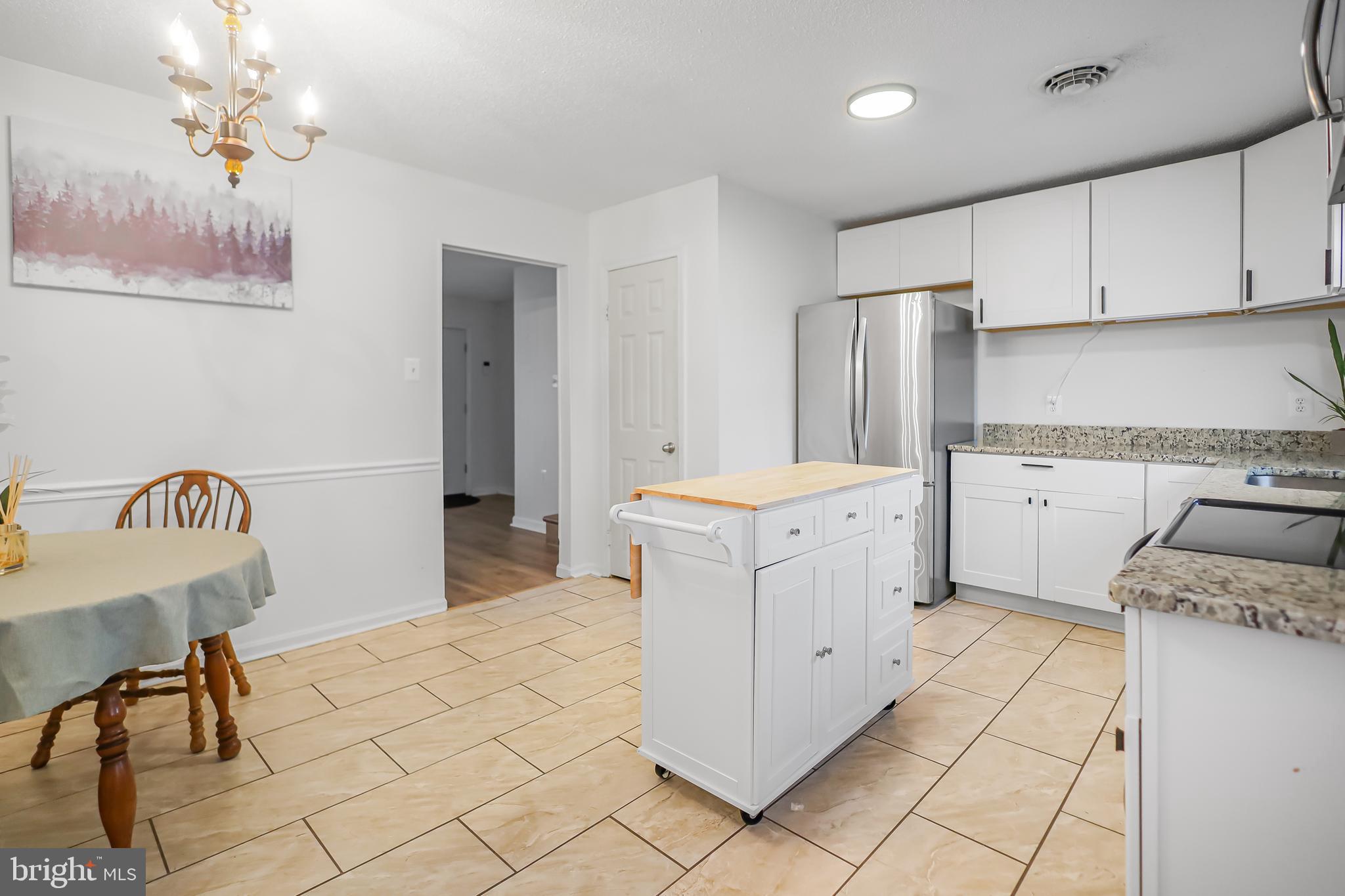 PATRICK HENRY ESTATES - Residential