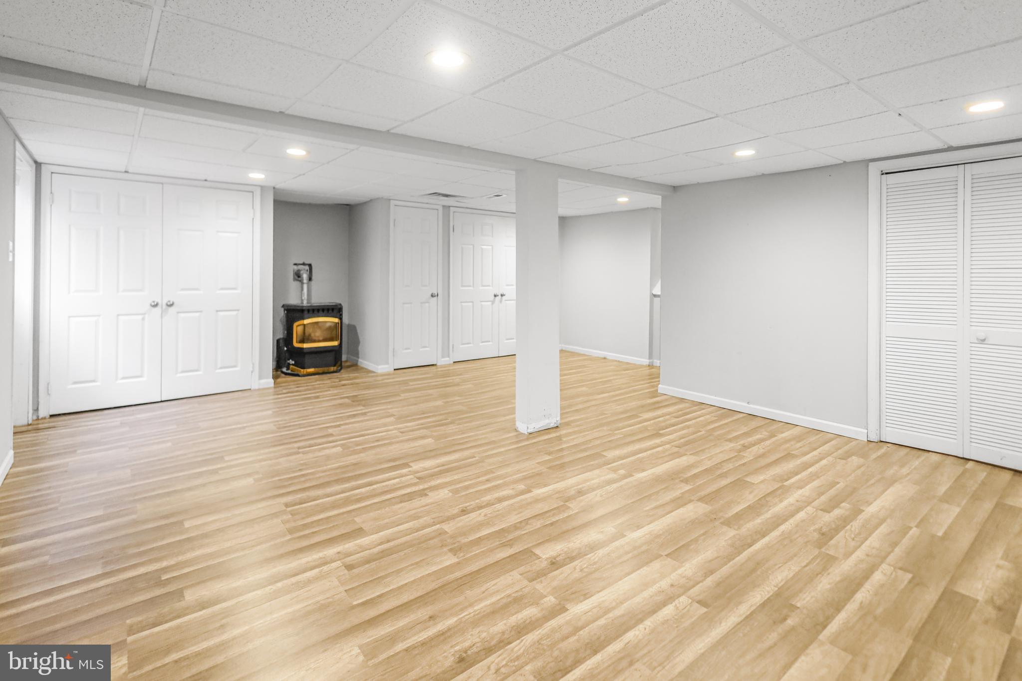 PATRICK HENRY ESTATES - Residential