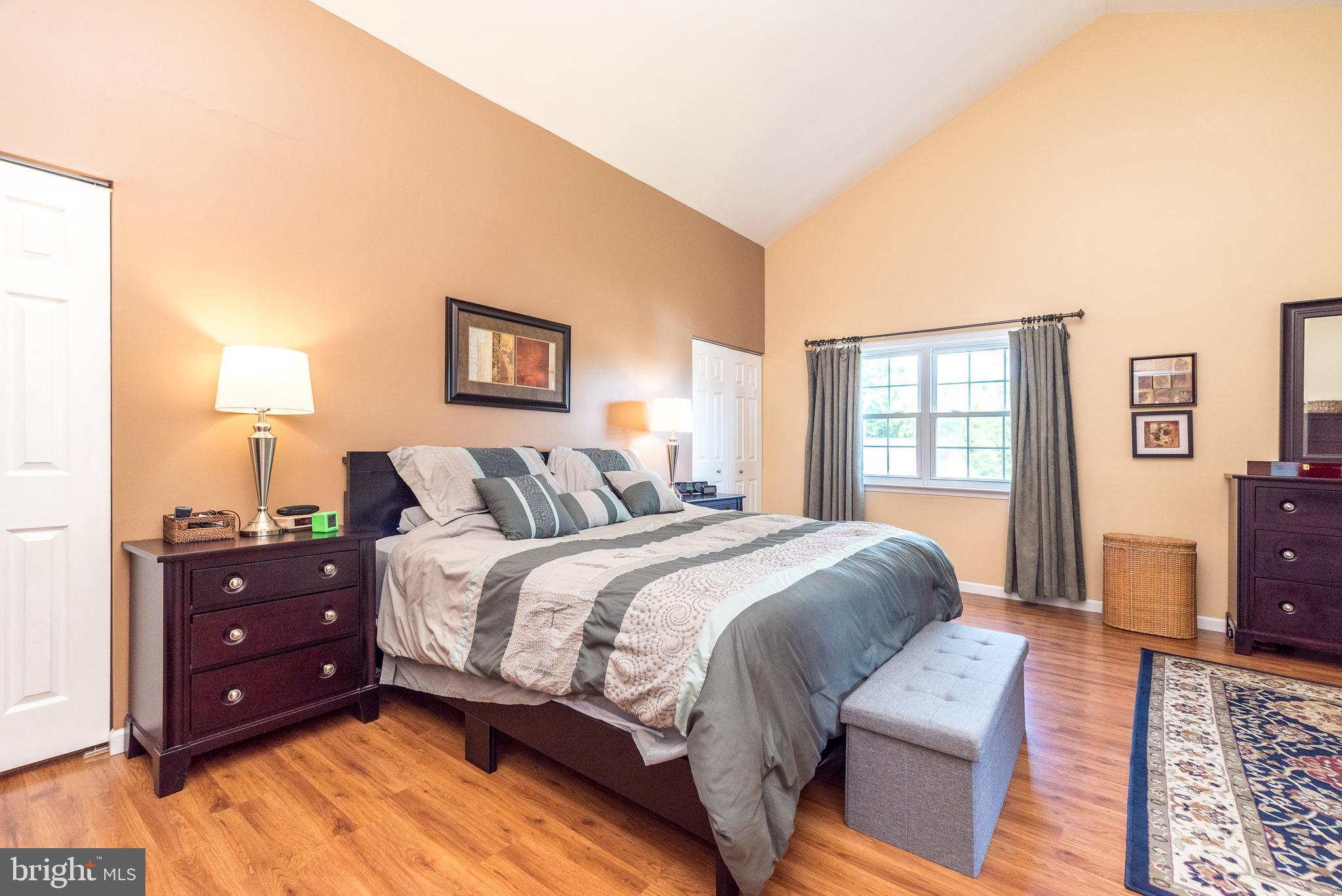 MAPLE VALLEY - Residential