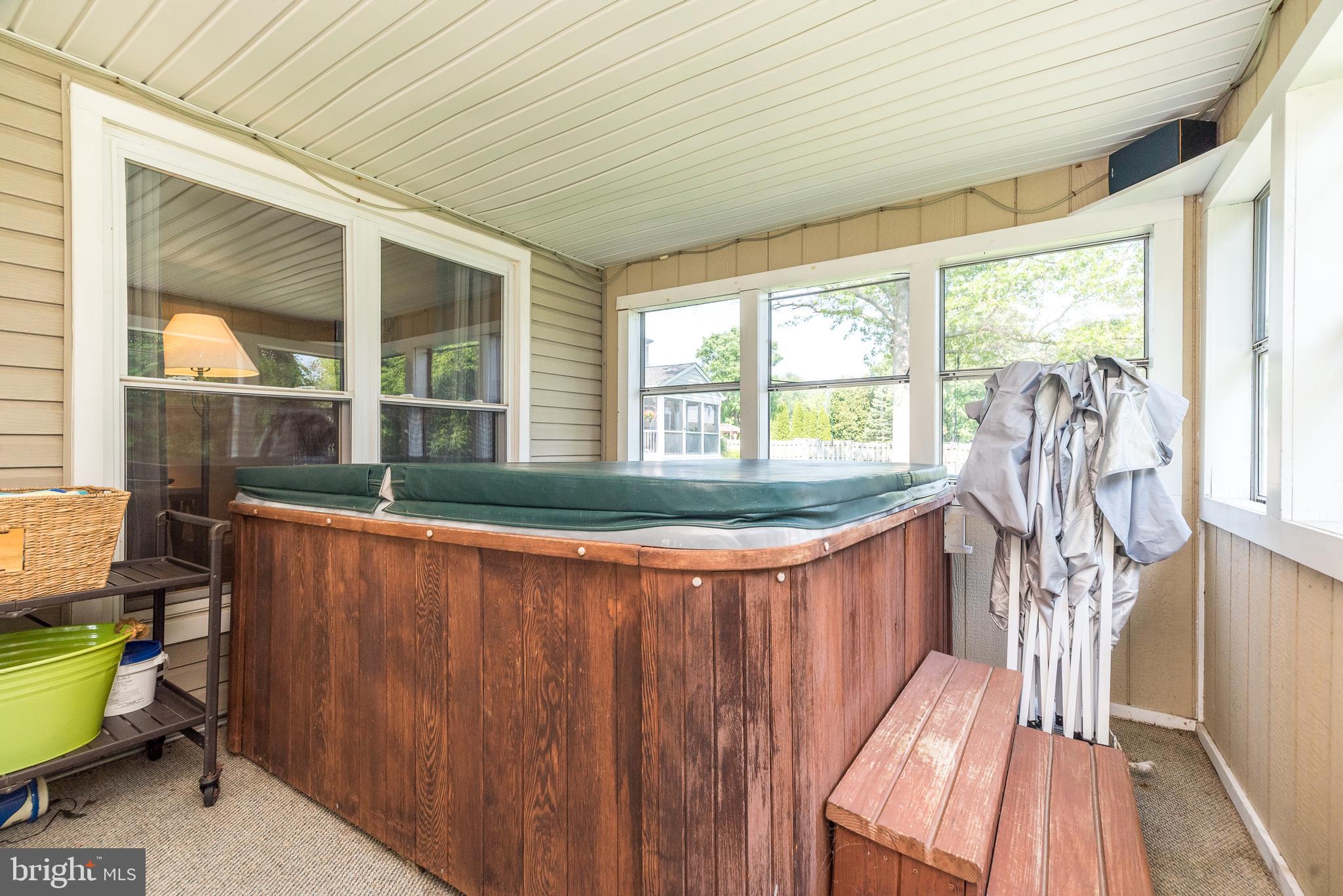 MAPLE VALLEY - Residential