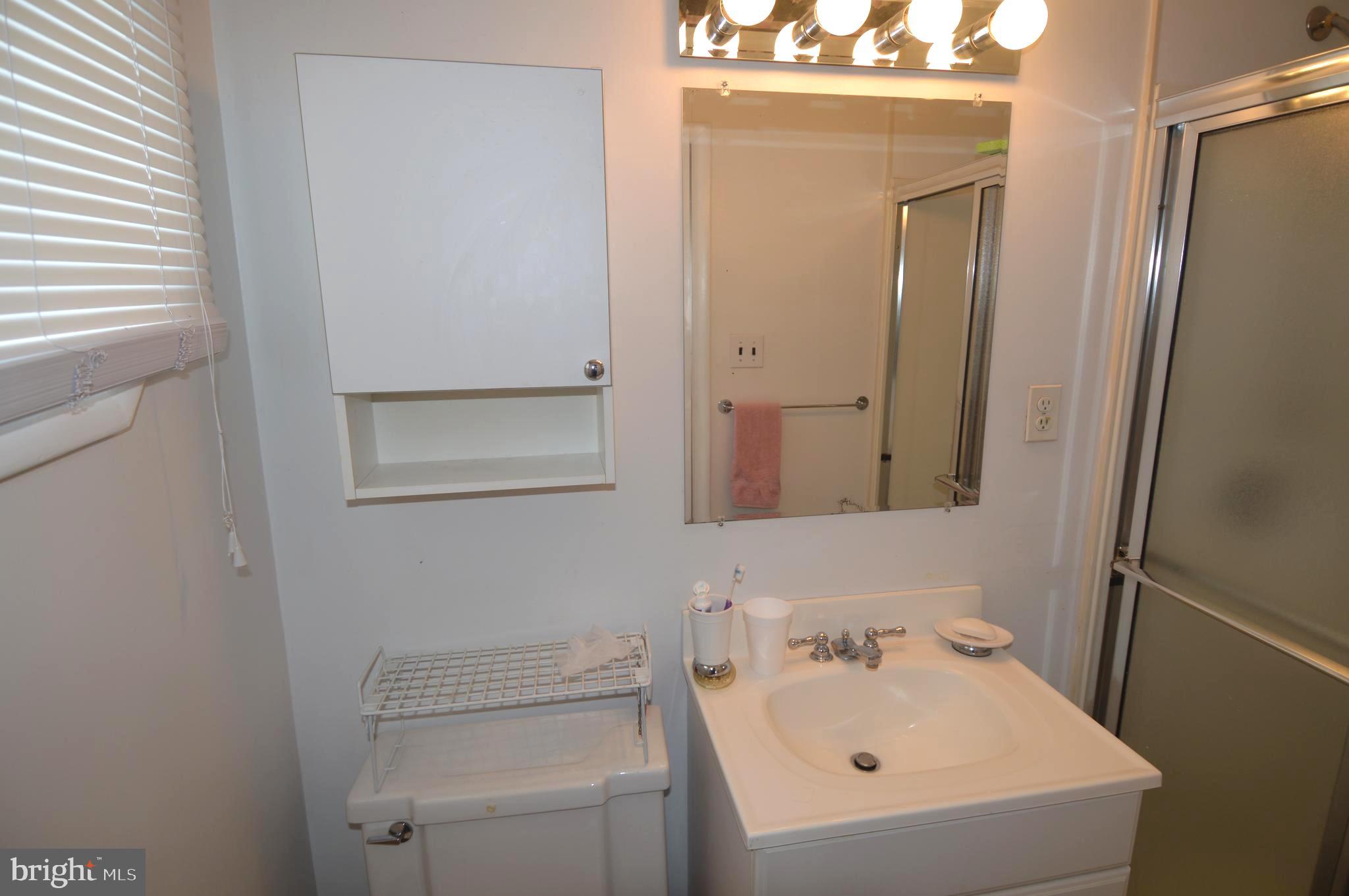 HARWOOD MANOR - Residential