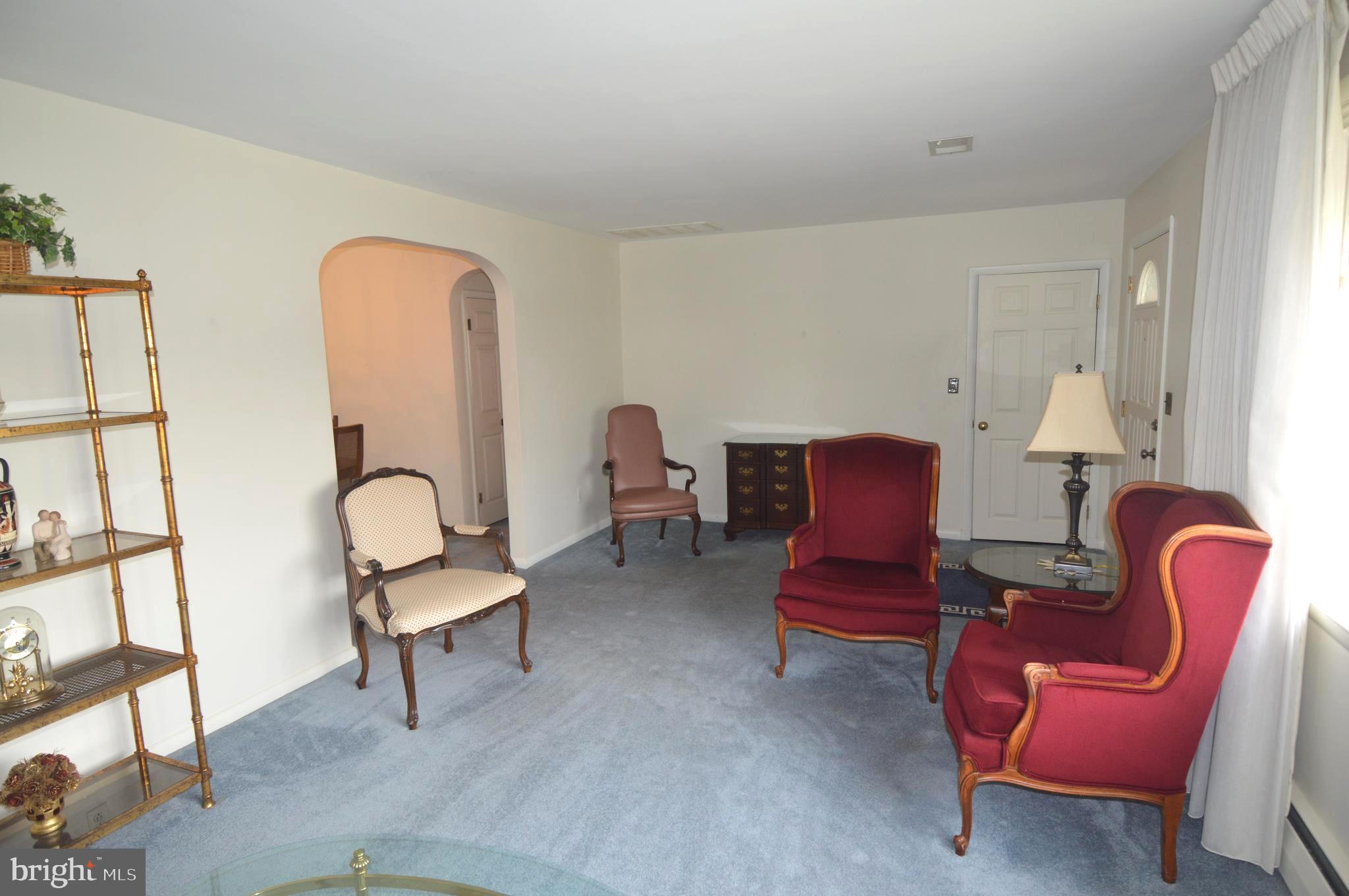 HARWOOD MANOR - Residential