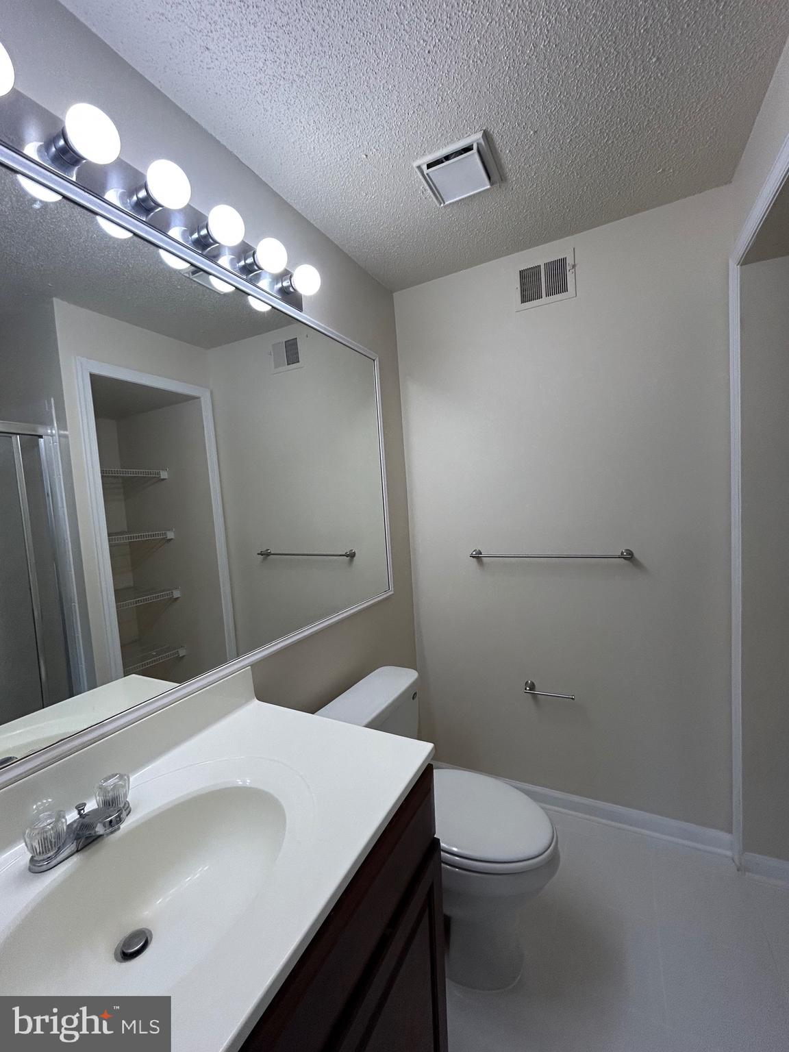 PENDERBROOK - Residential