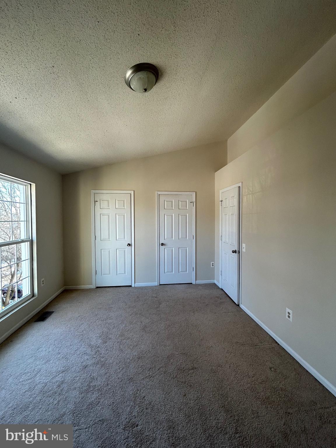 PENDERBROOK - Residential