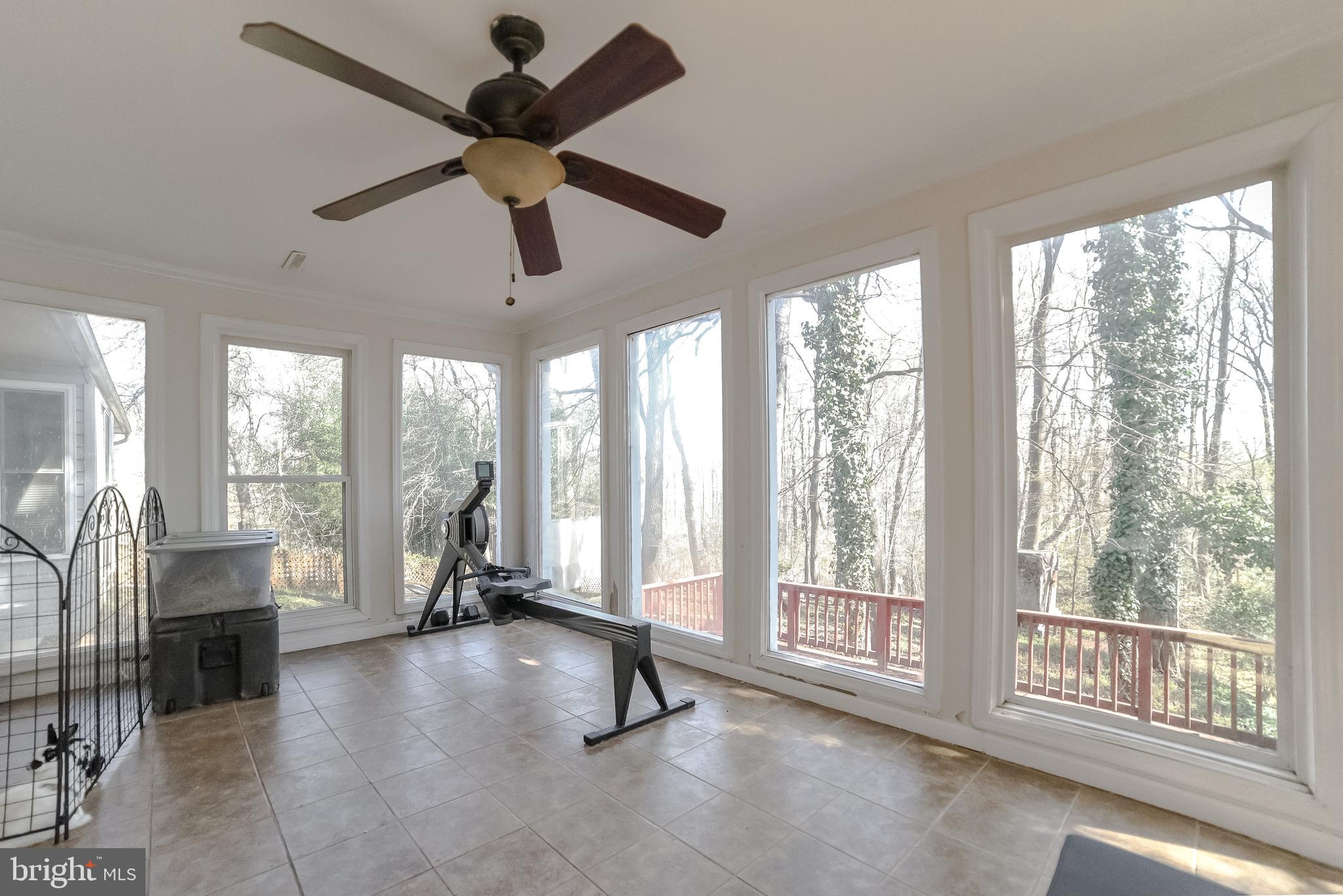 FOX RUN - Residential