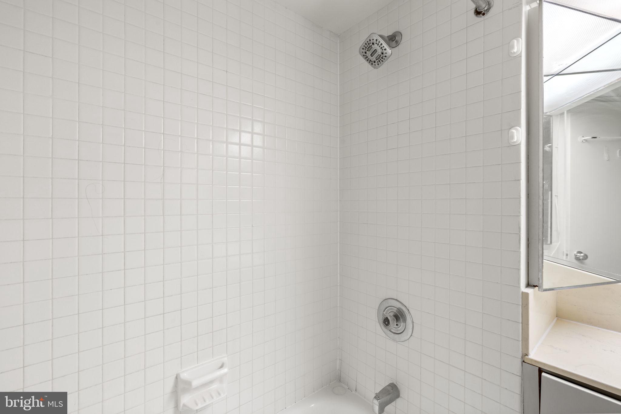 WASHINGTON SQ WEST - Residential