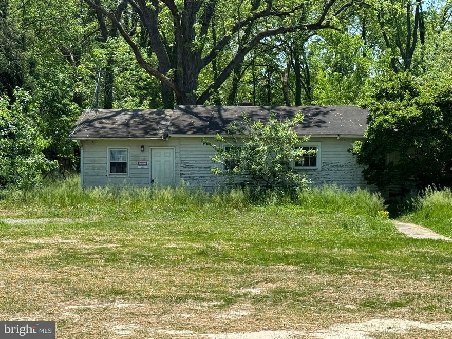 Once a historic home site, now a blank canvas for you to build! Zoned as Town Center, allows you to create a gorgeous residential home, combo residential & business or run your business strictly from this space.  In the past there was a multi unit and according to the town, a 7 unit apartment building can be constructed, which currently has multiple paid water & sewer allocations at $250/month. The structure in the back has an unknown build date but looks to have been once used as a residential slab on grade dwelling and appears to have been connected to one of their public water & sewer allocations. Rehab this building as its estimated to be larger than 600 sq ft.! Easily walk to the library, elementary & middle school, restaurants and the public park with their newly added pickle ball courts! Distances: Dover DE = 30 minutes, Wilmington Airport = 40 minutes, Philadelphia International Airport = 1 hr 15 minutes,  Baltimore/Washington International Airport = 1 hr 15 minutes ( dependent upon time of day)