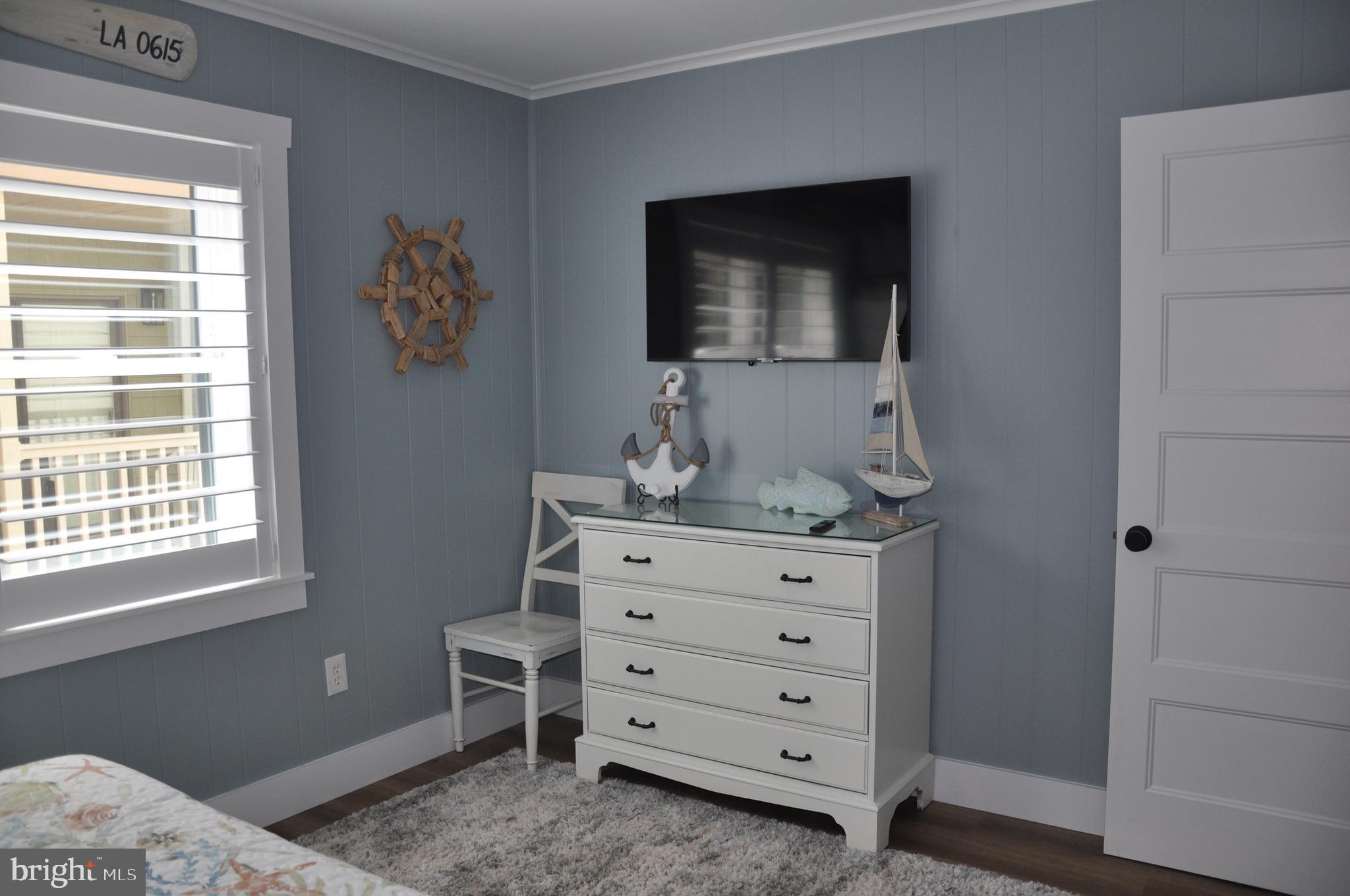 DOWNTOWN OC - Residential