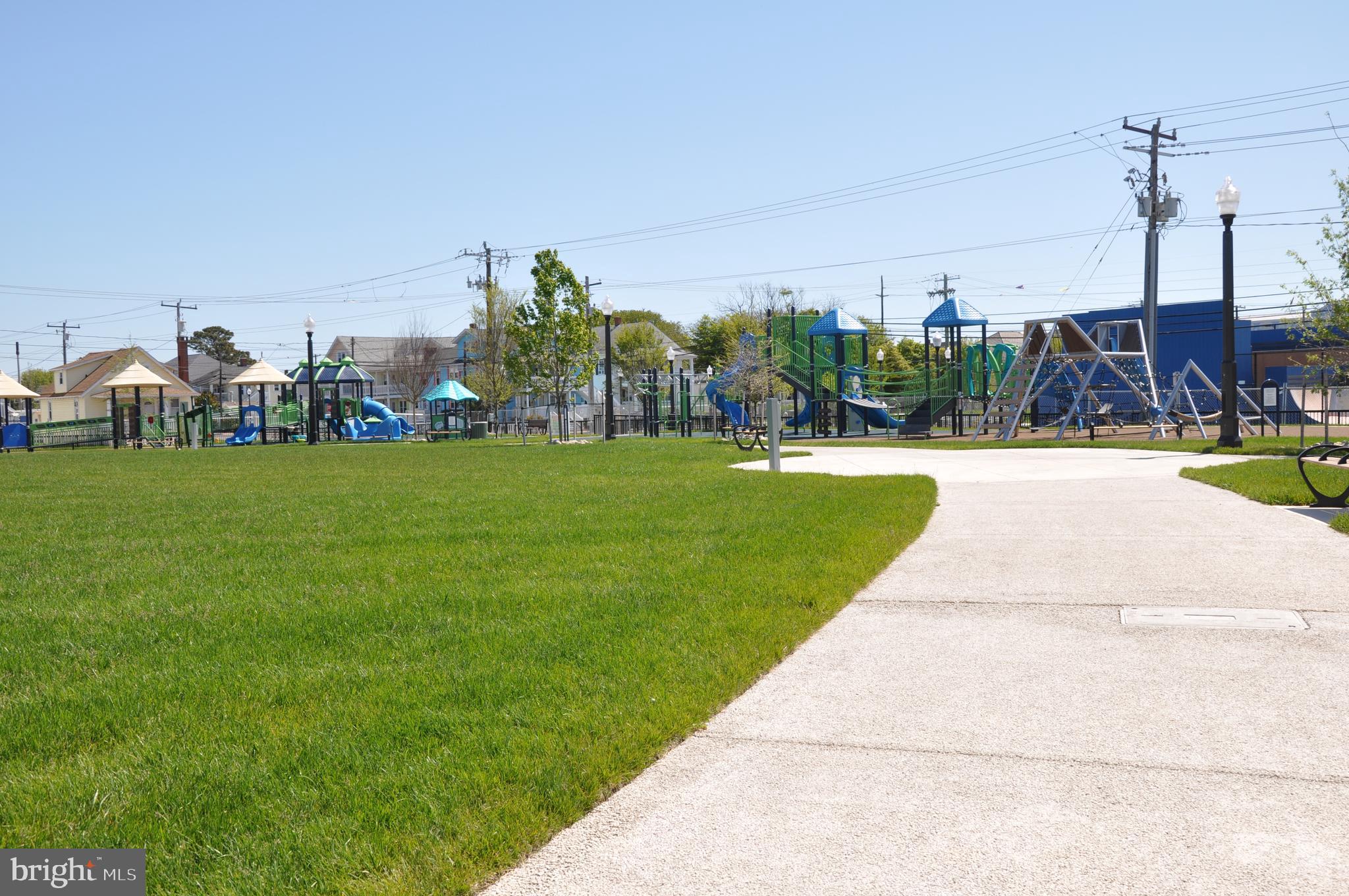 DOWNTOWN OC - Residential