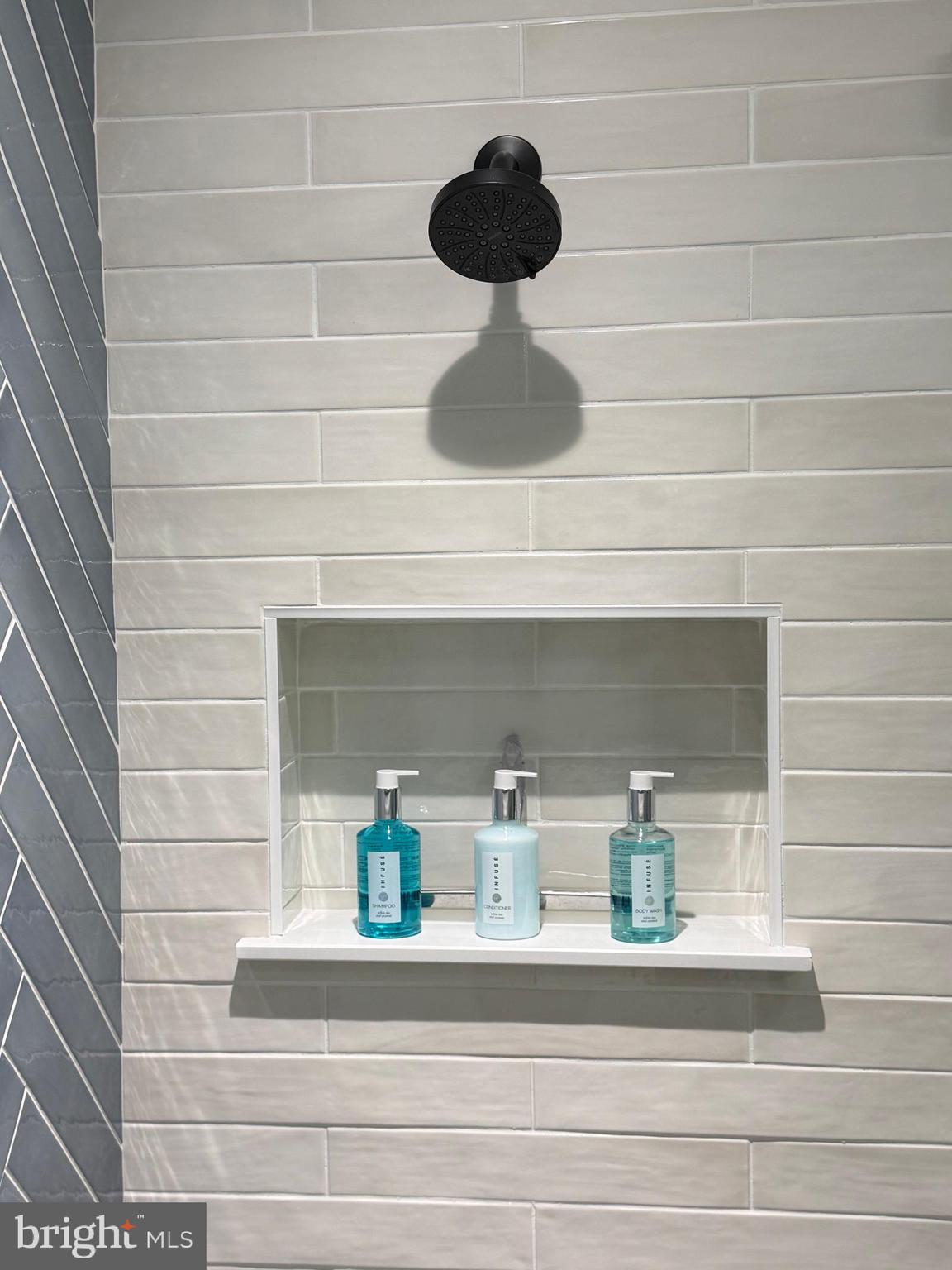 DOWNTOWN OC - Residential