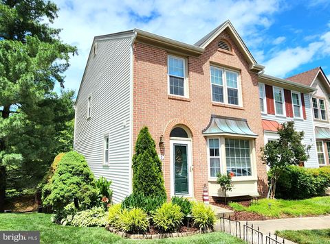 6910 COMPTON VALLEY COURT CENTREVILLE VA 20121