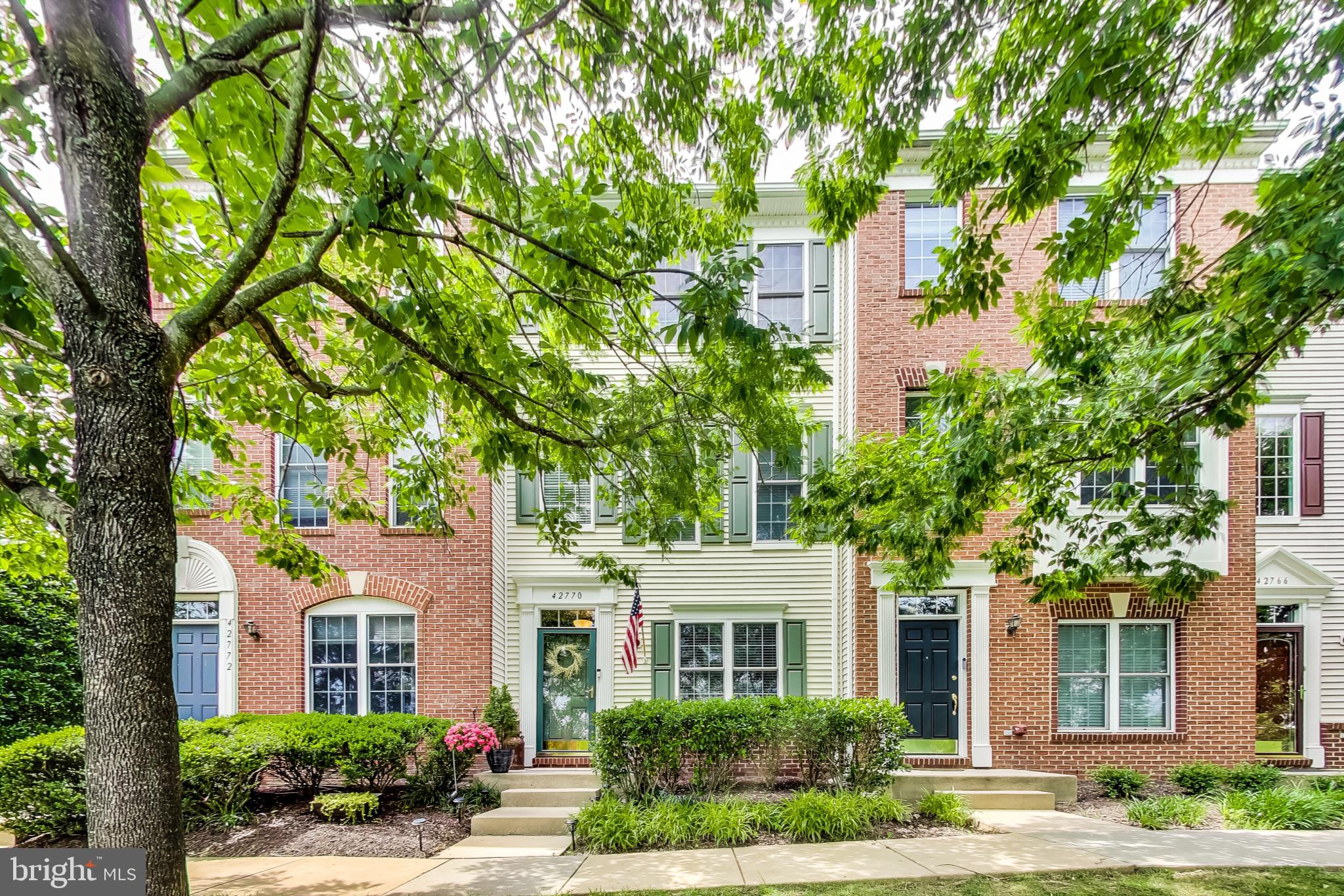 AMBERLEA AT SOUTH RIDING - Residential Lease