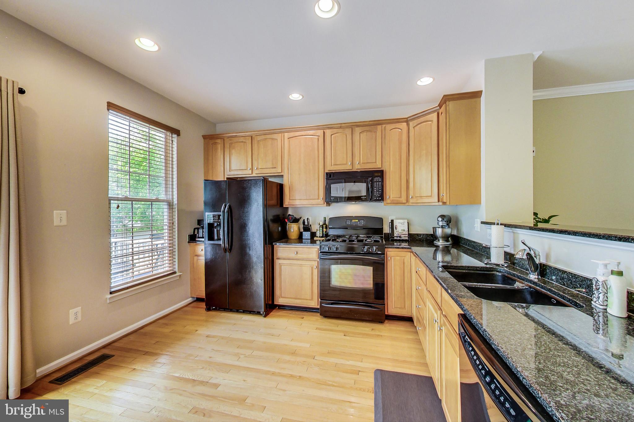 AMBERLEA AT SOUTH RIDING - Residential Lease