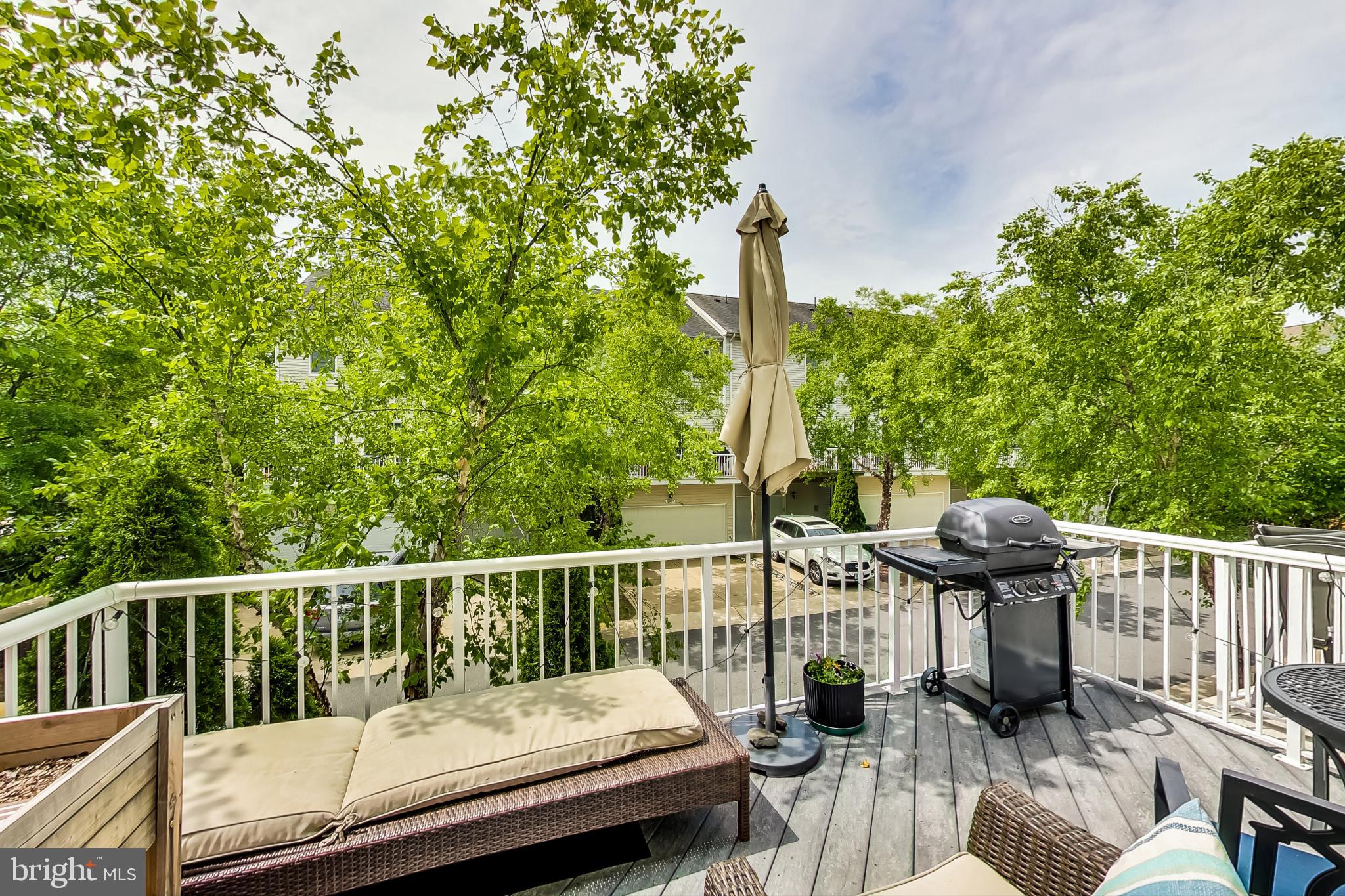 AMBERLEA AT SOUTH RIDING - Residential Lease