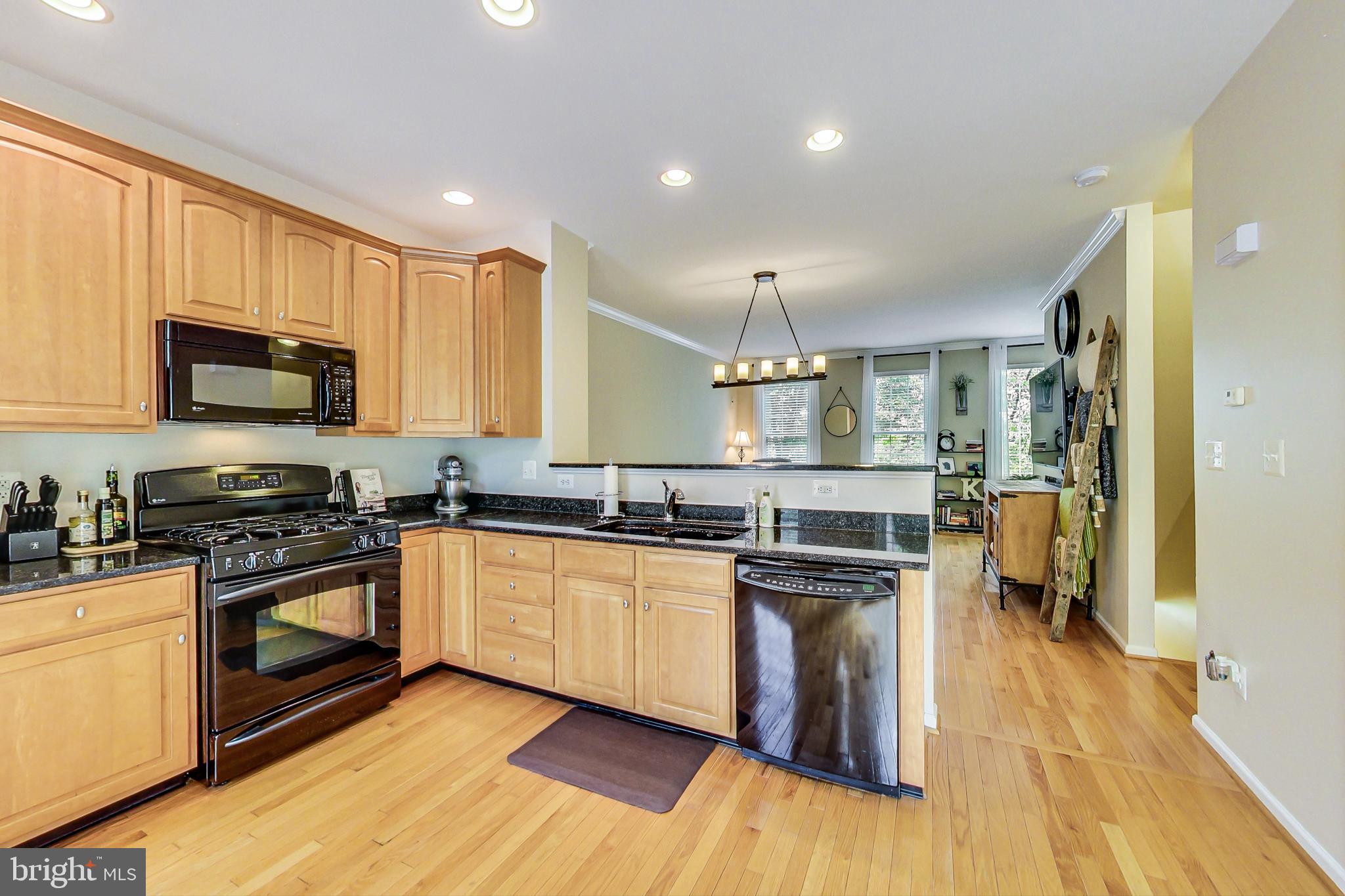 AMBERLEA AT SOUTH RIDING - Residential Lease