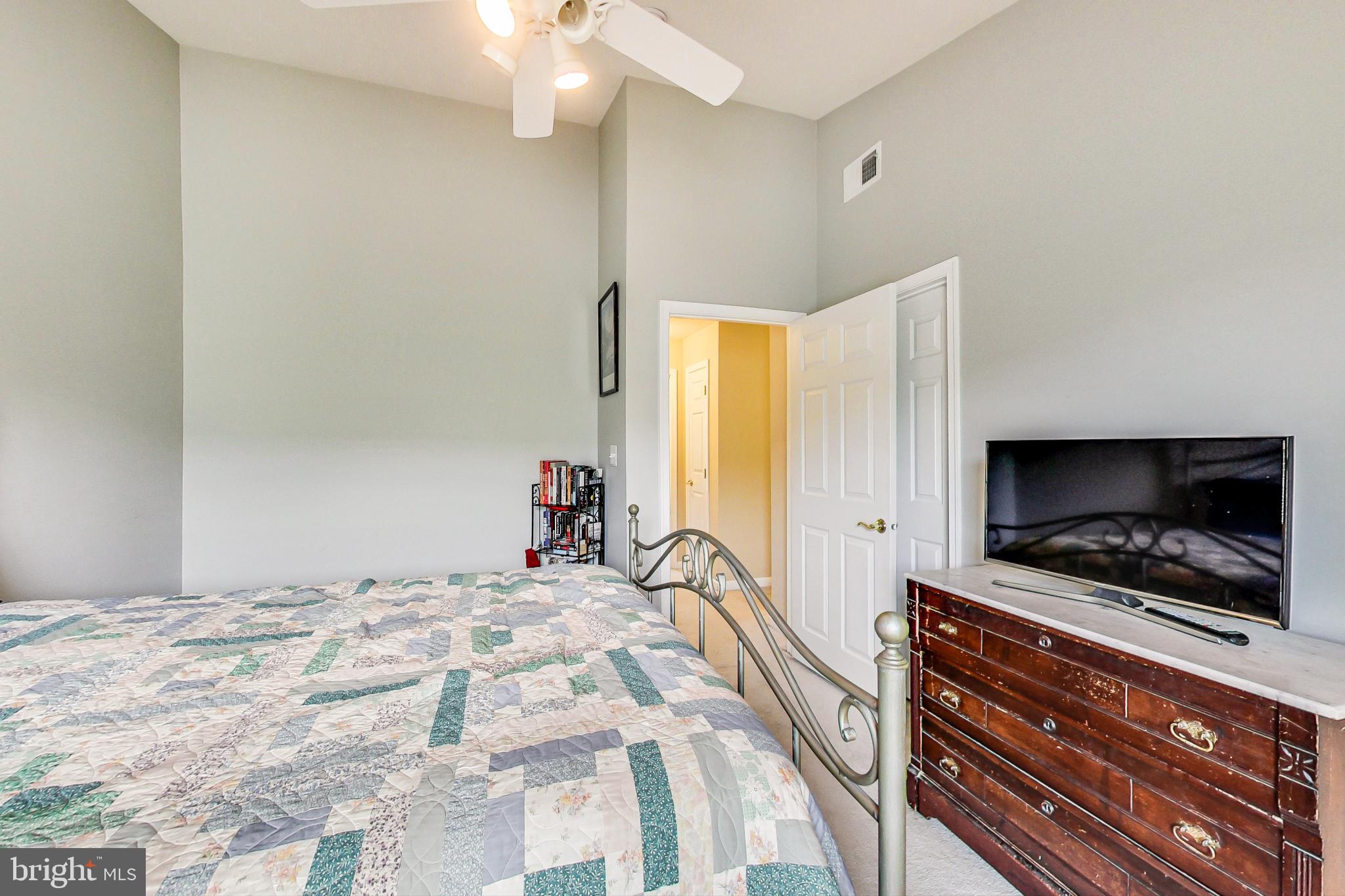 AMBERLEA AT SOUTH RIDING - Residential Lease