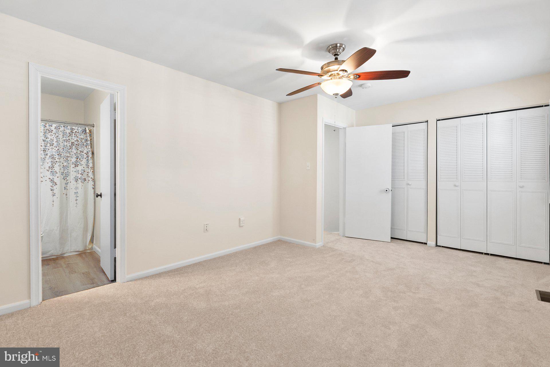 CROFTON MEWS CONDO - Residential