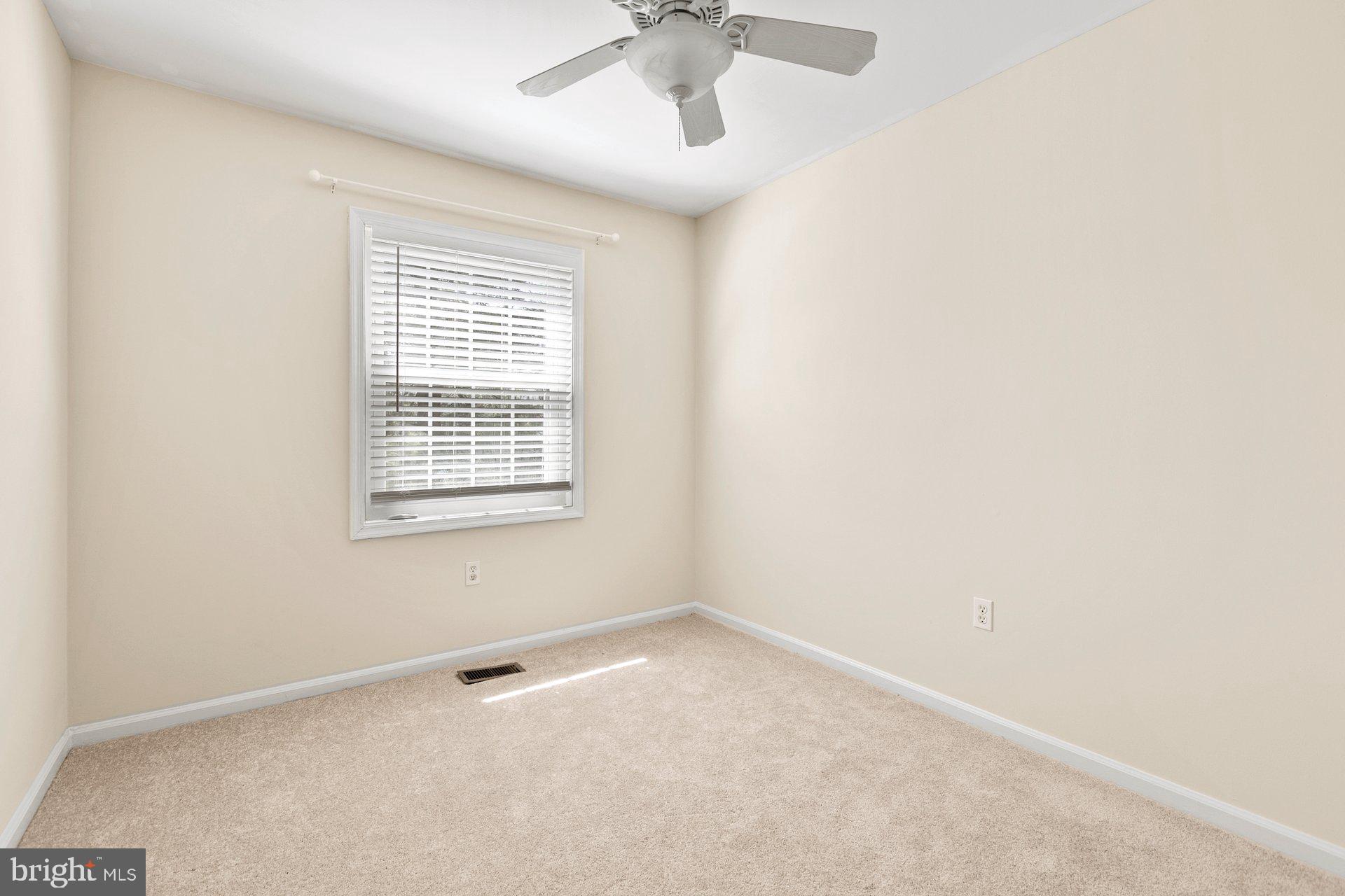 CROFTON MEWS CONDO - Residential