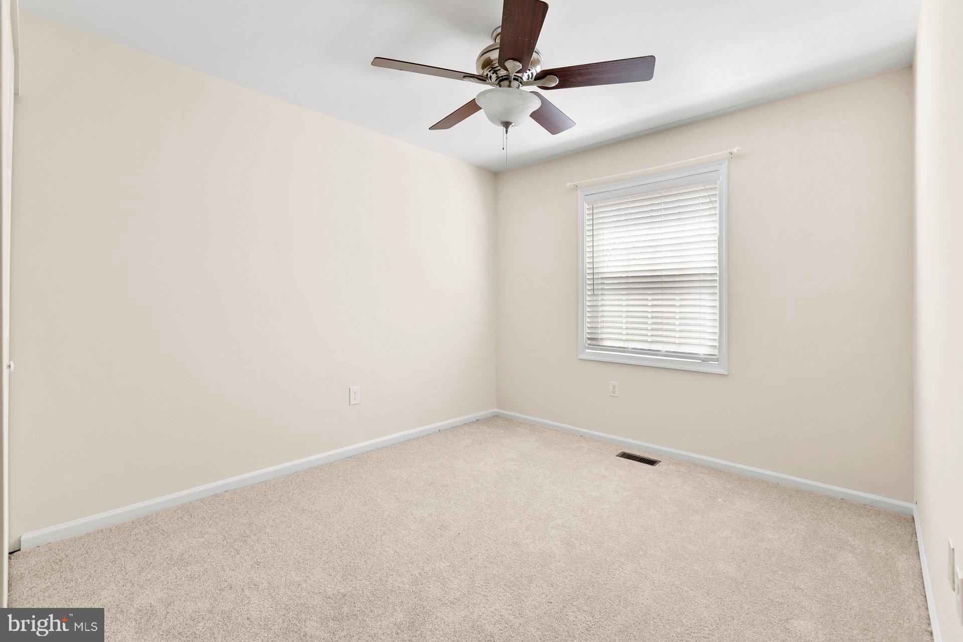 CROFTON MEWS CONDO - Residential