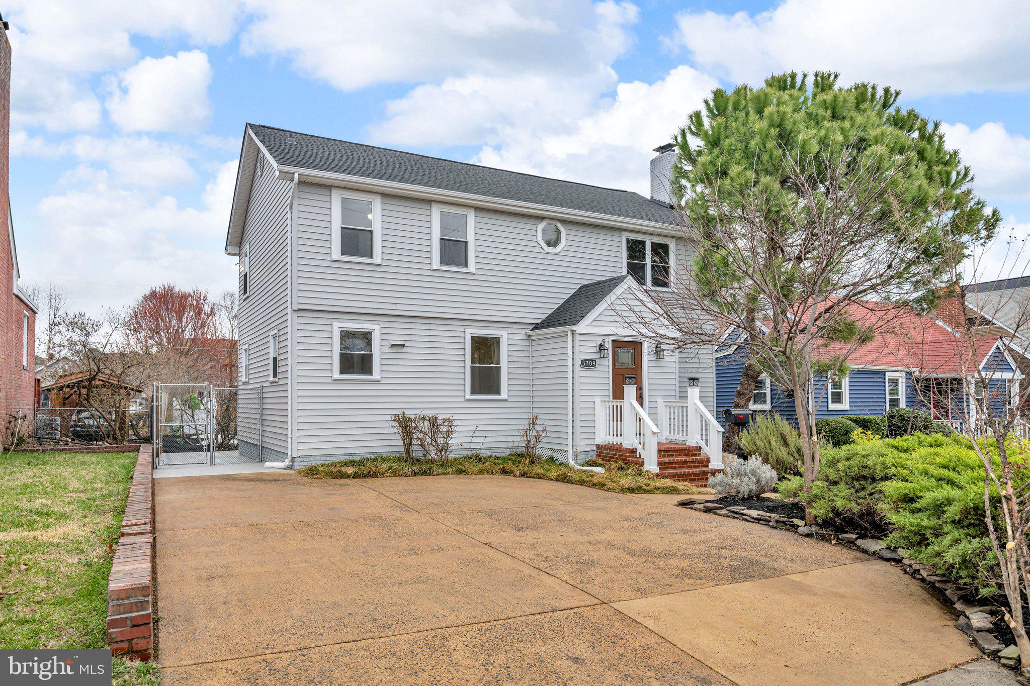 ALCOVA HEIGHTS - Residential