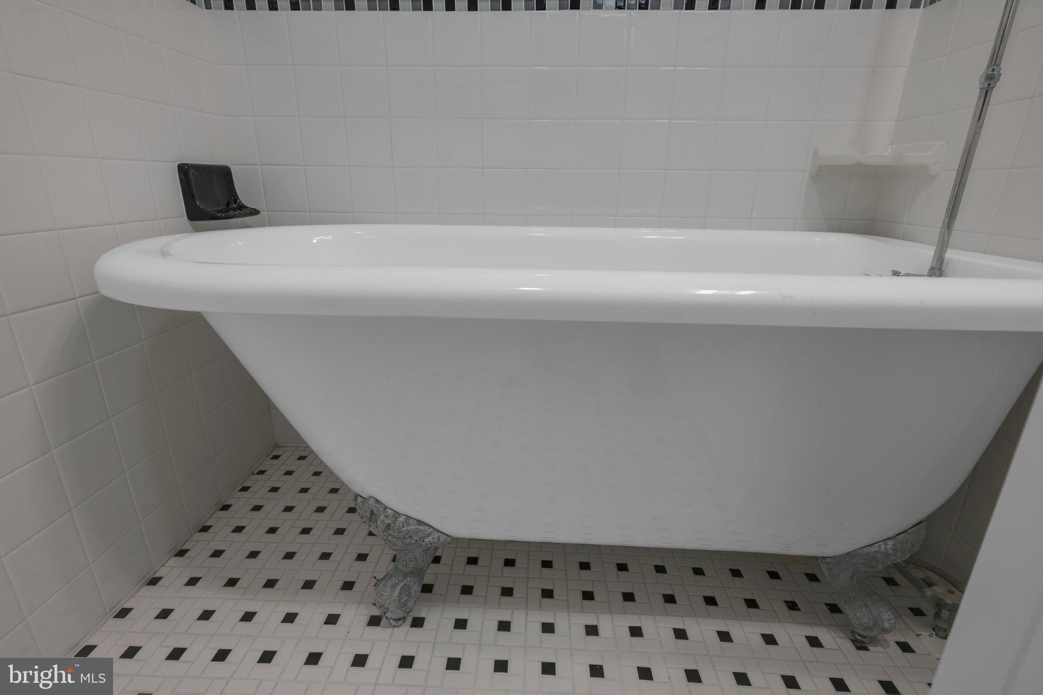 ALCOVA HEIGHTS - Residential