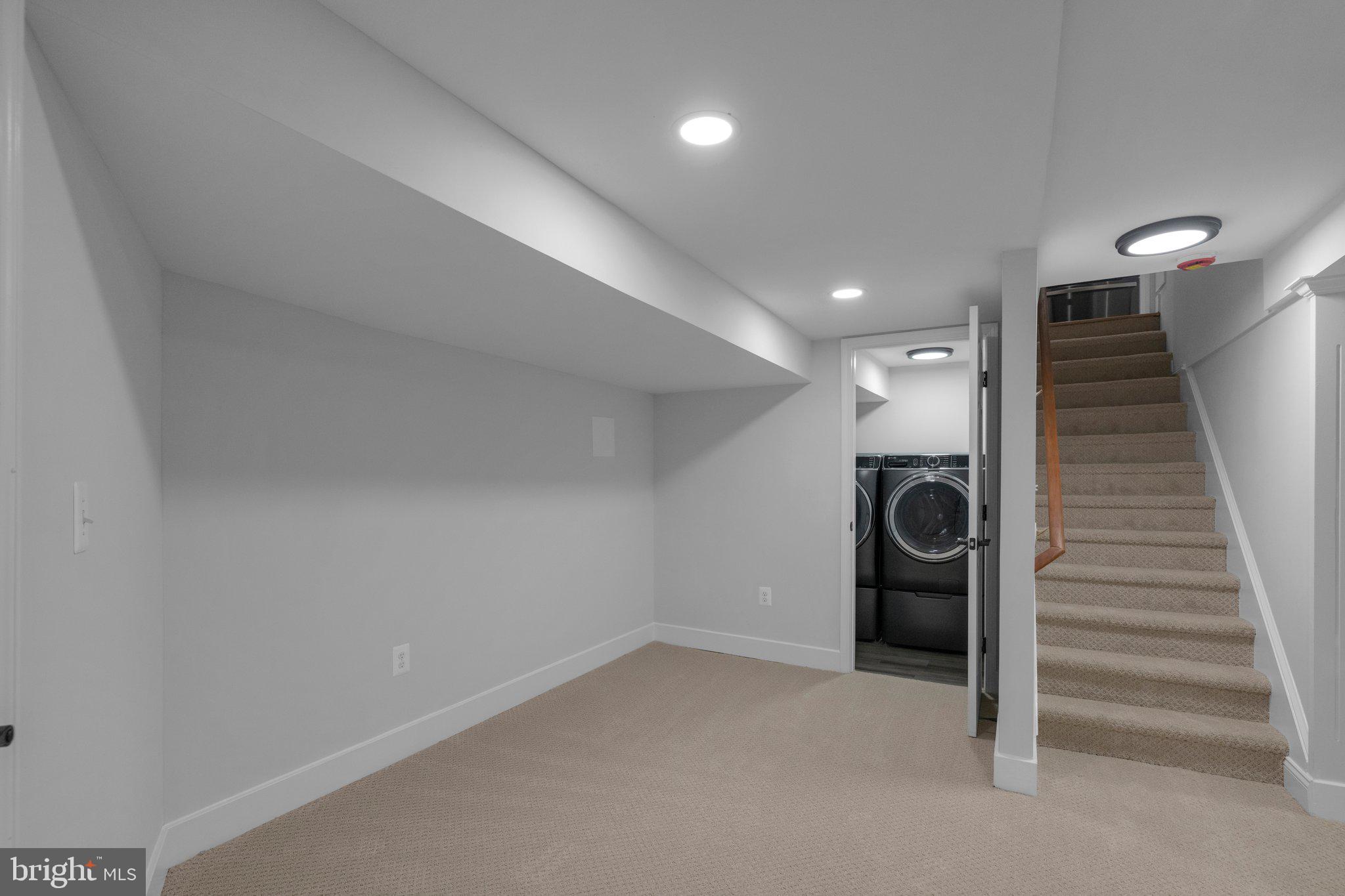 ALCOVA HEIGHTS - Residential